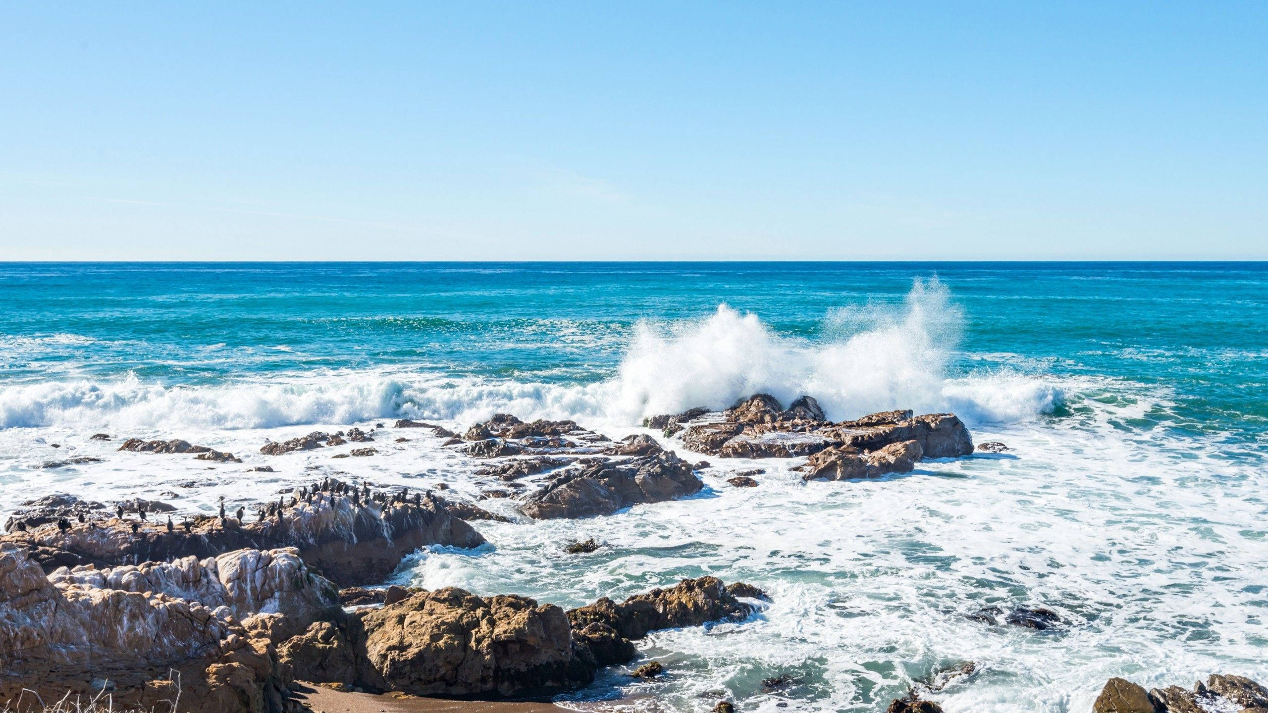aesthetic beach, white waves, turquoise waves, 2K Desktop Wallpaper