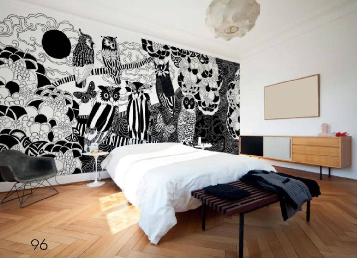 owl-themed wallpaper mural, black and white, white bed, SD Desktop Wallpaper