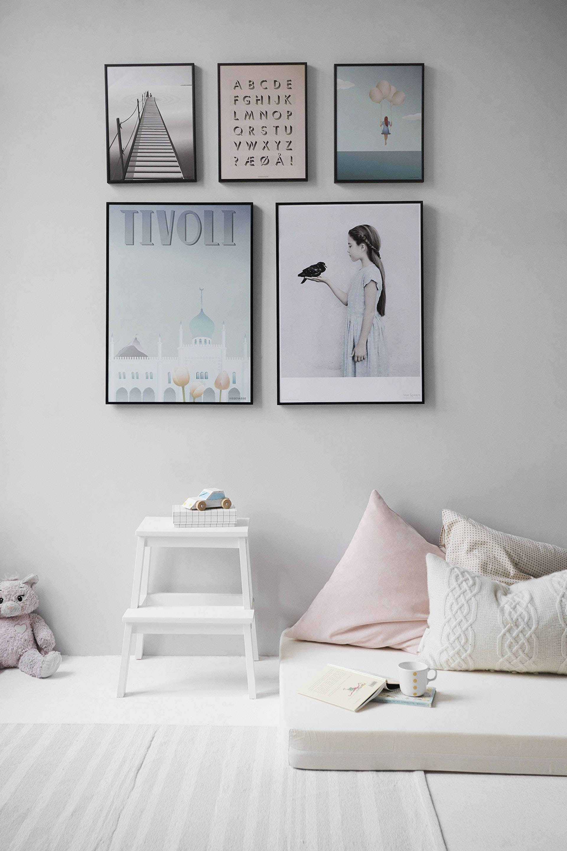 Tiny Baby Bedroom, minimalist gallery wall, framed art, 2K Phone Wallpaper