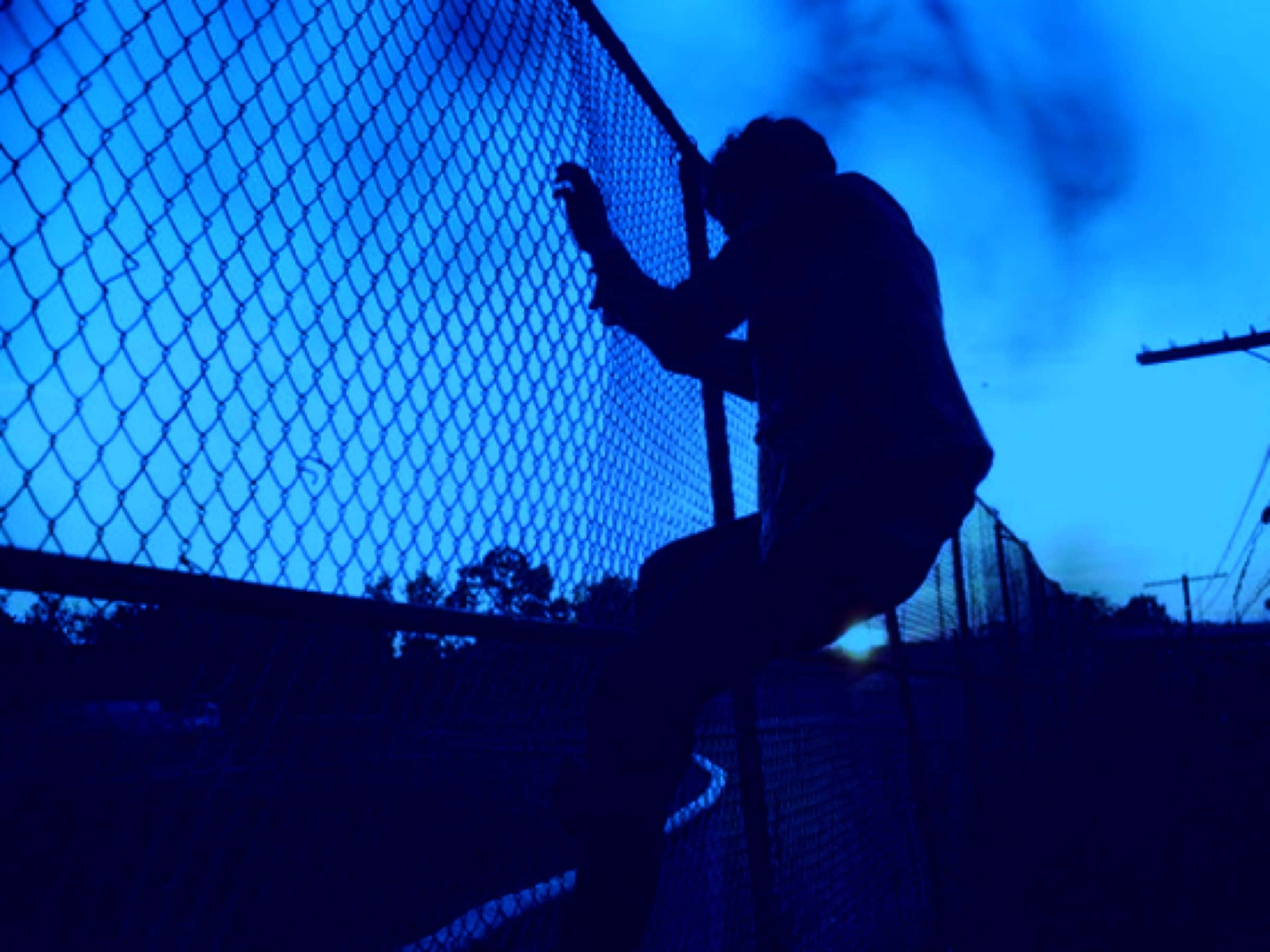 Aesthetic Blue Grunge, deep blue twilight sky, chain-link fence, Full HD Desktop Wallpaper