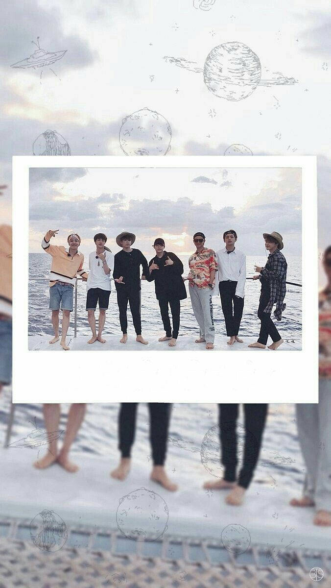 Aesthetic Bts, yacht, sunset, SD Phone Wallpaper