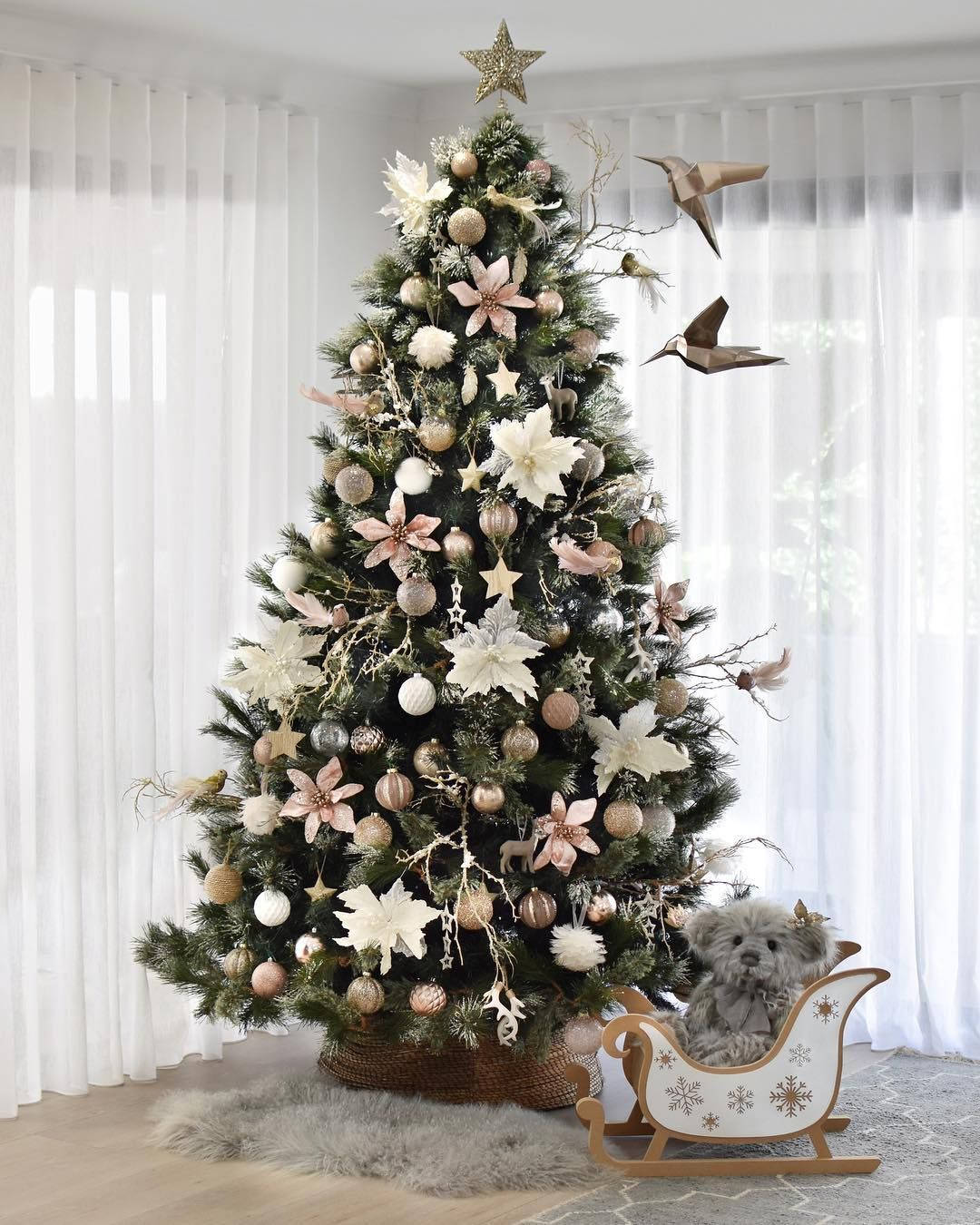Aesthetic Christmas, white and rose gold ornaments, origami birds, HD Phone Wallpaper