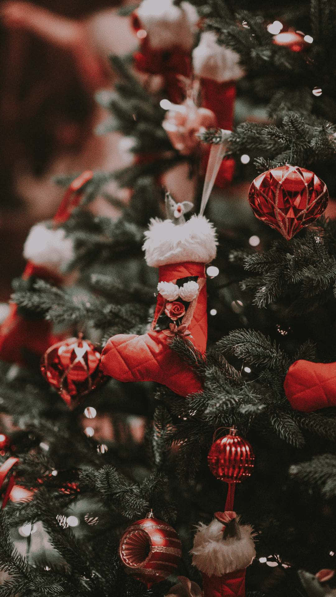 cozy vintage christmas decor, red quilted stockings, faceted red ornaments, Full HD Phone Wallpaper