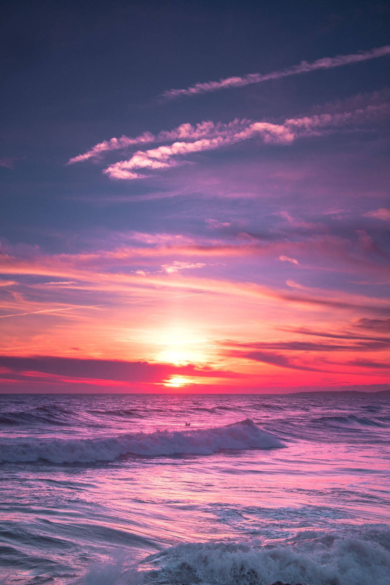 purple aesthetic, sunset sky, ocean waves, Full HD Phone Wallpaper