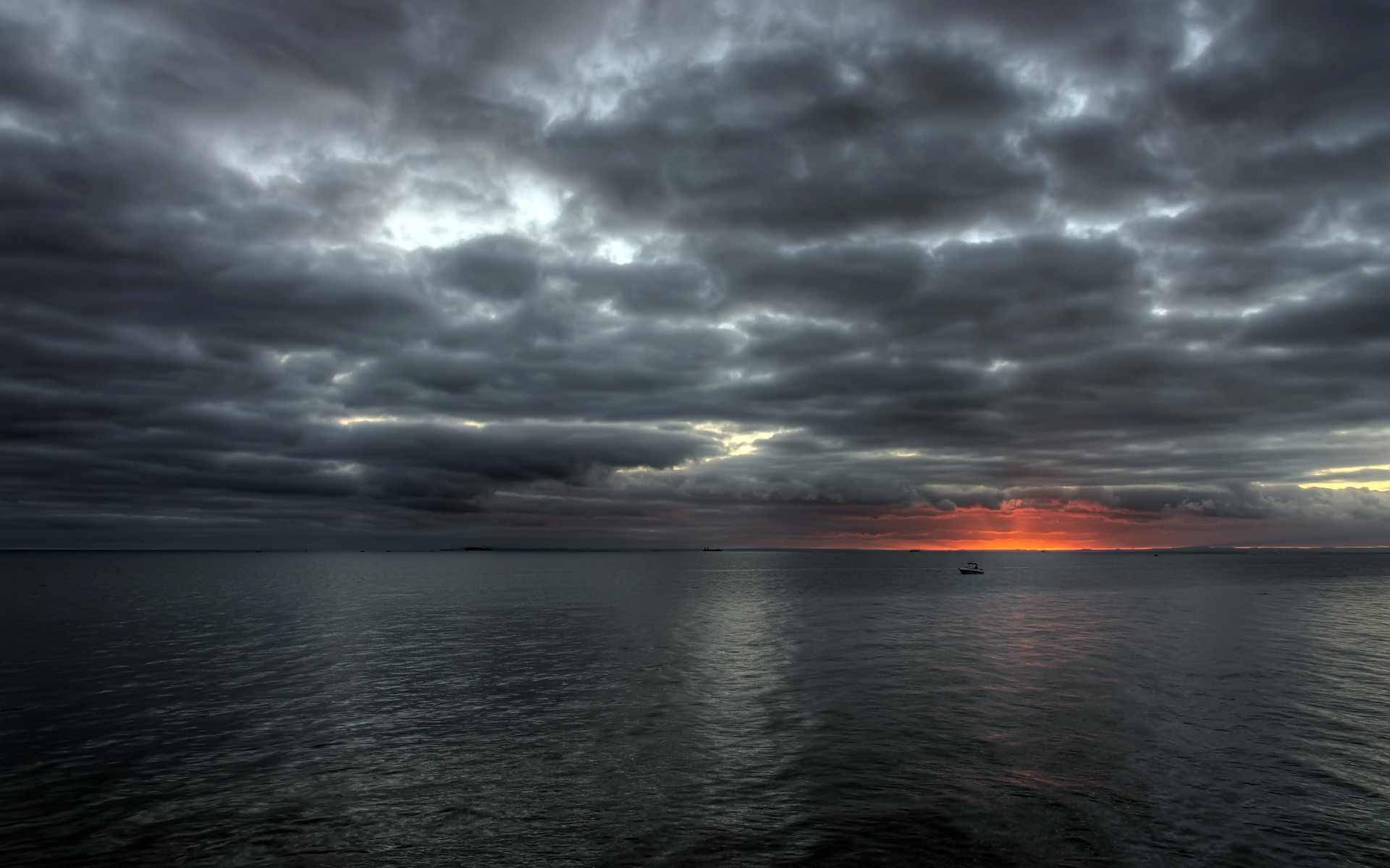 Aesthetic Rain Clouds, dramatic sky, dark clouds, Full HD Desktop Wallpaper