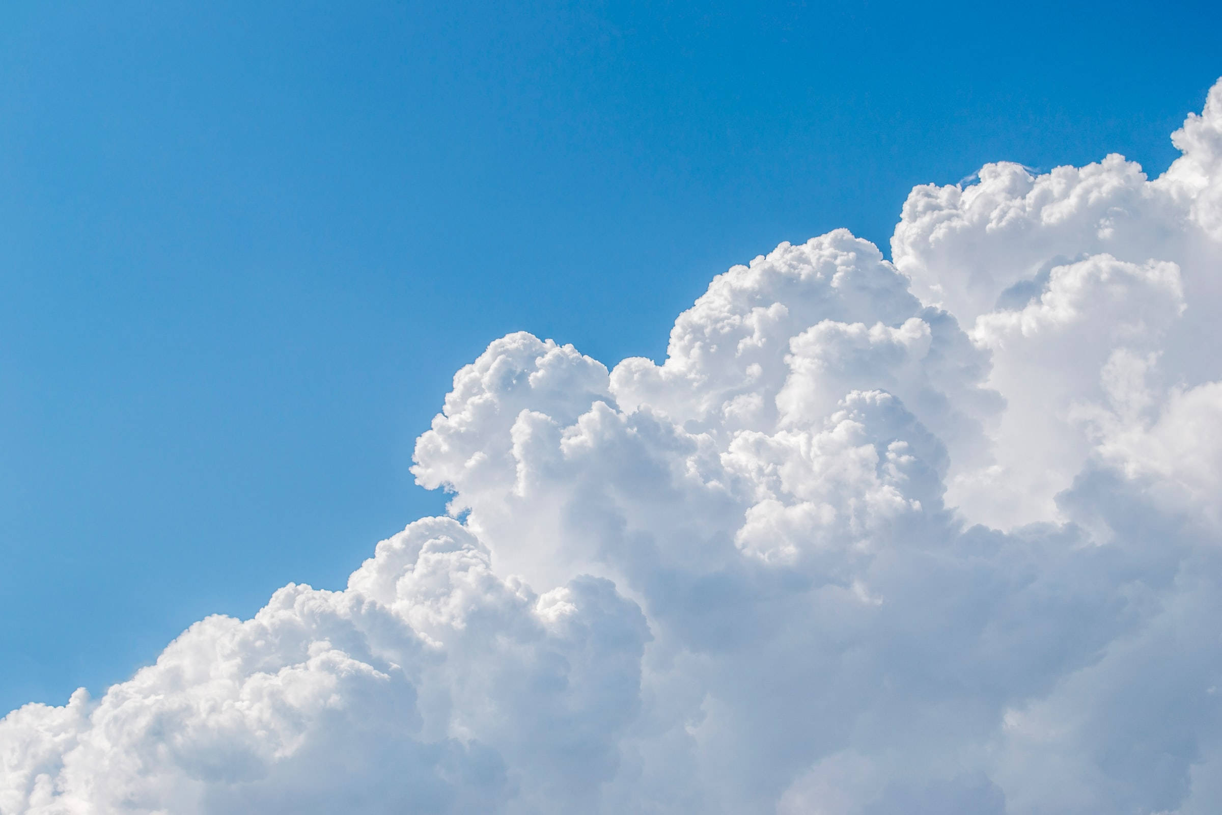 soft blue cloudy sky, daytime, vast fluffy white cumulus clouds, Full HD Desktop Wallpaper