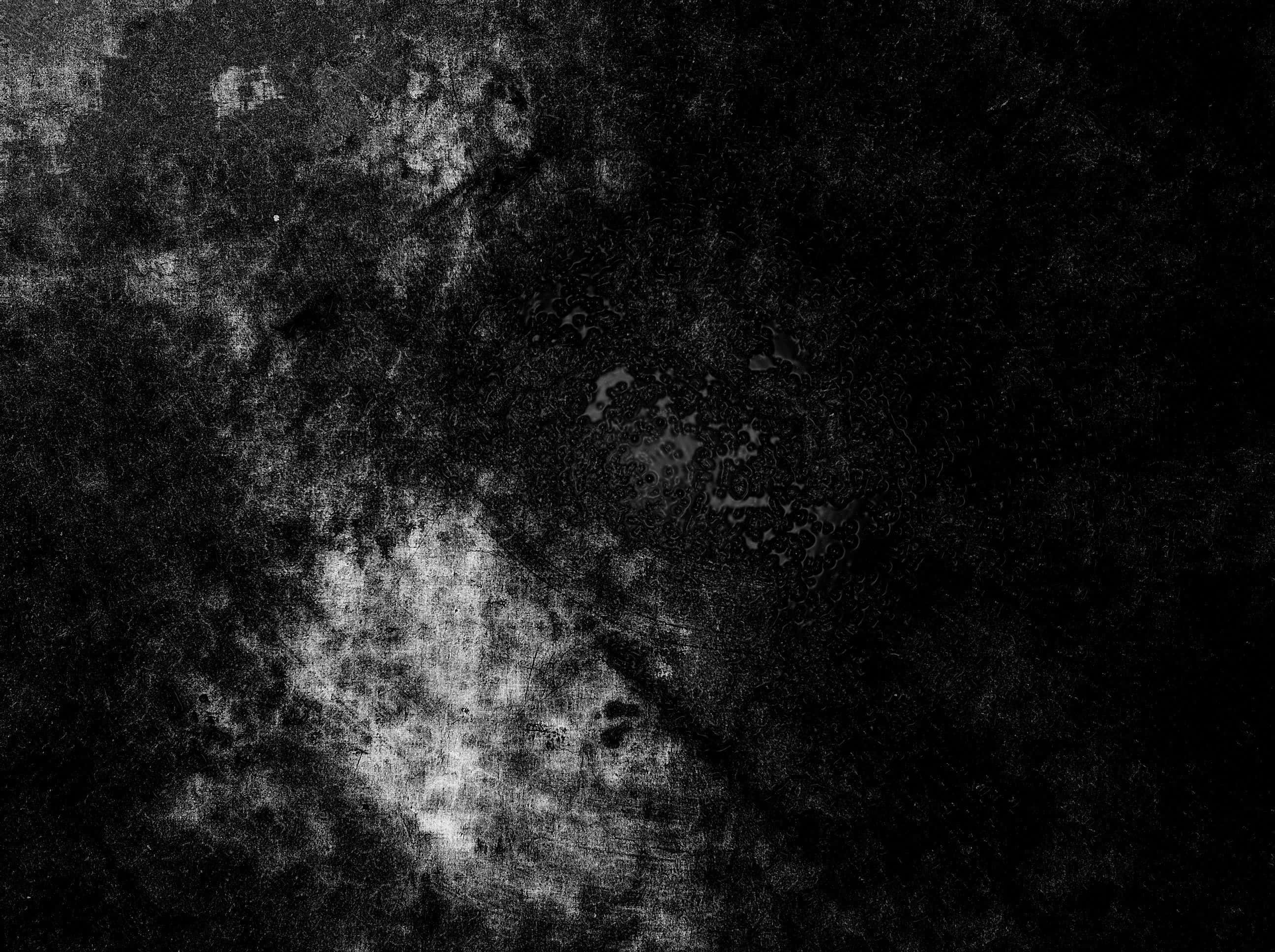 Aesthetic Grunge Laptop, black and white textured surface, worn patches, 2K Desktop Wallpaper
