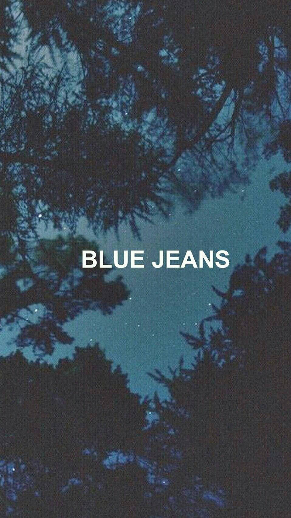 Aesthetic Grunge iPhone, tree silhouettes, starry night sky, HD Phone Wallpaper