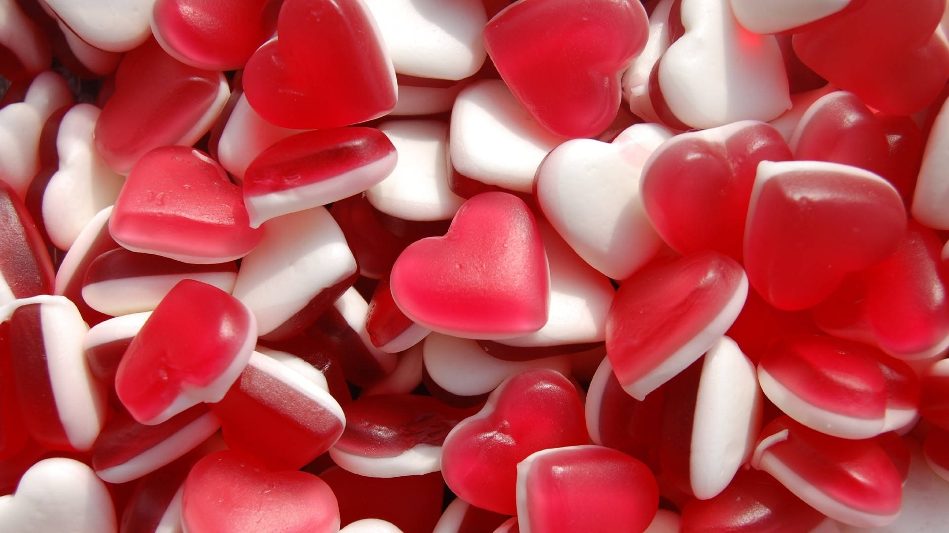 Aesthetic Heart, glossy, red, Full HD Desktop Wallpaper