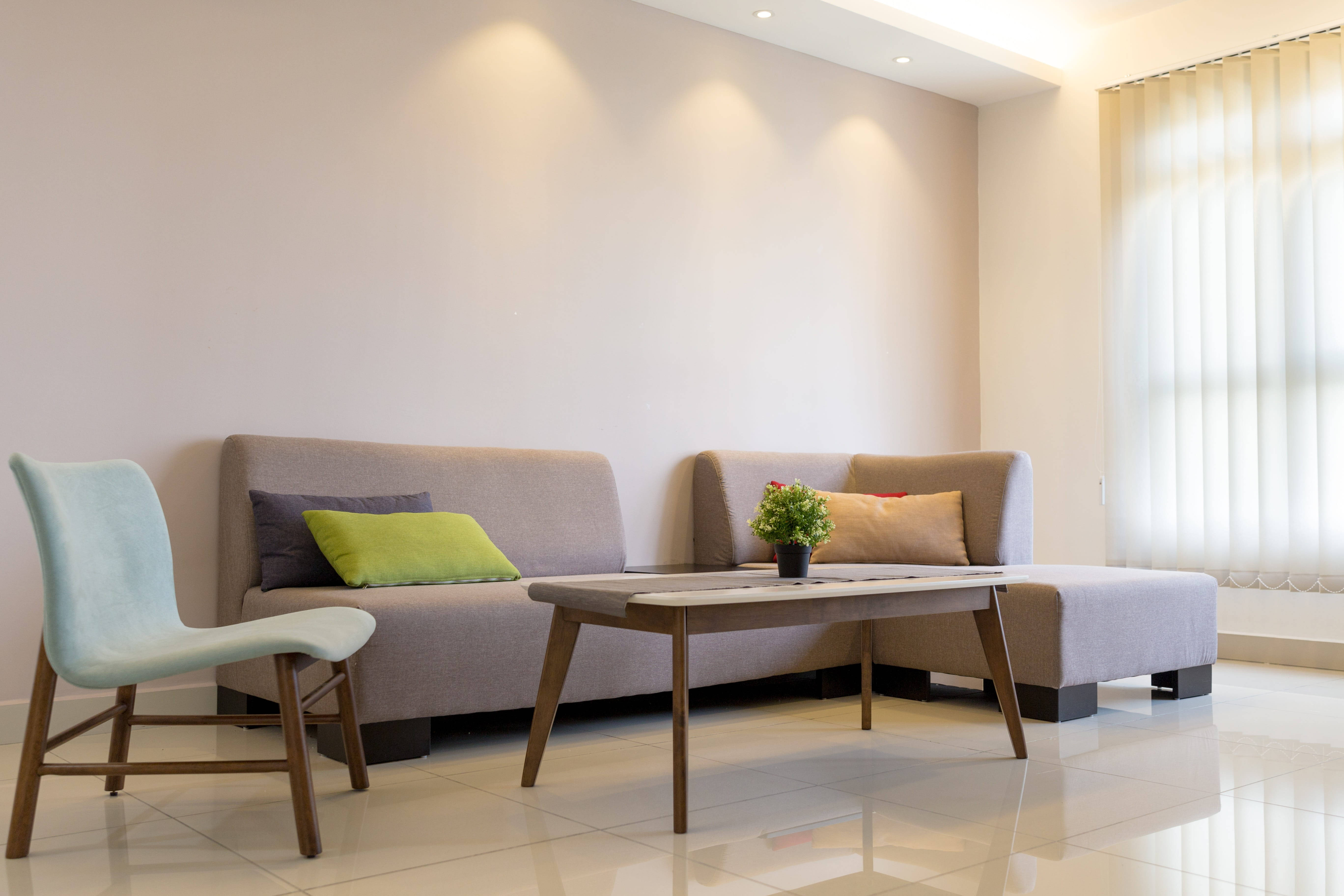 minimalist white aesthetic home, modern minimalist living room, gray sectional sofa, 5K Desktop Wallpaper