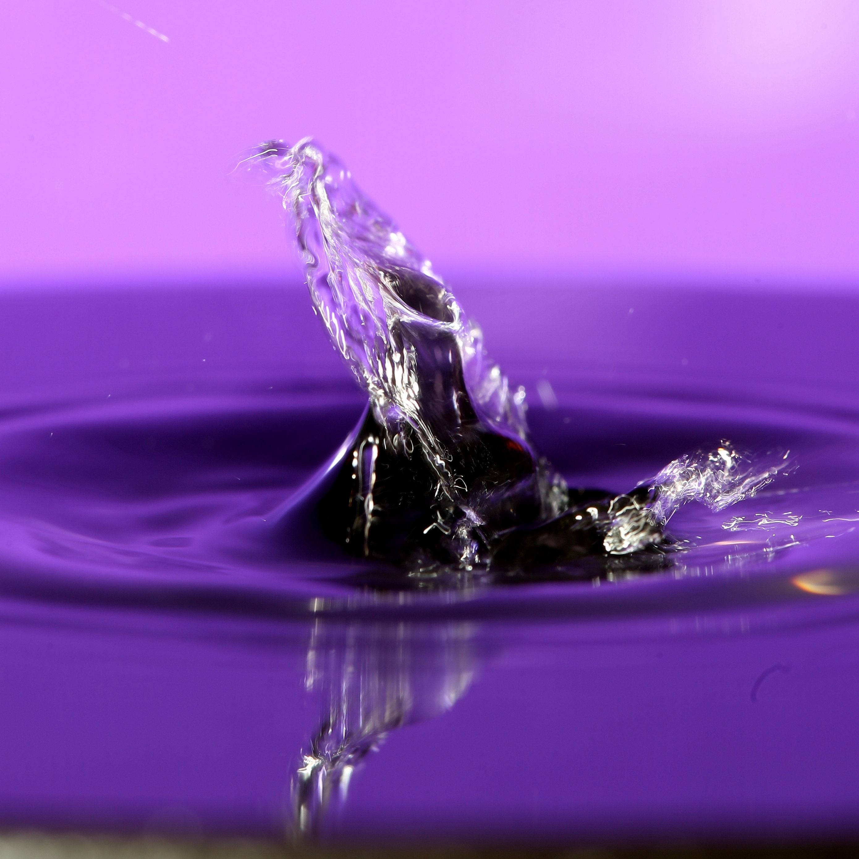 Aesthetic iPad, water droplet, vibrant purple liquid, 2K Desktop Wallpaper