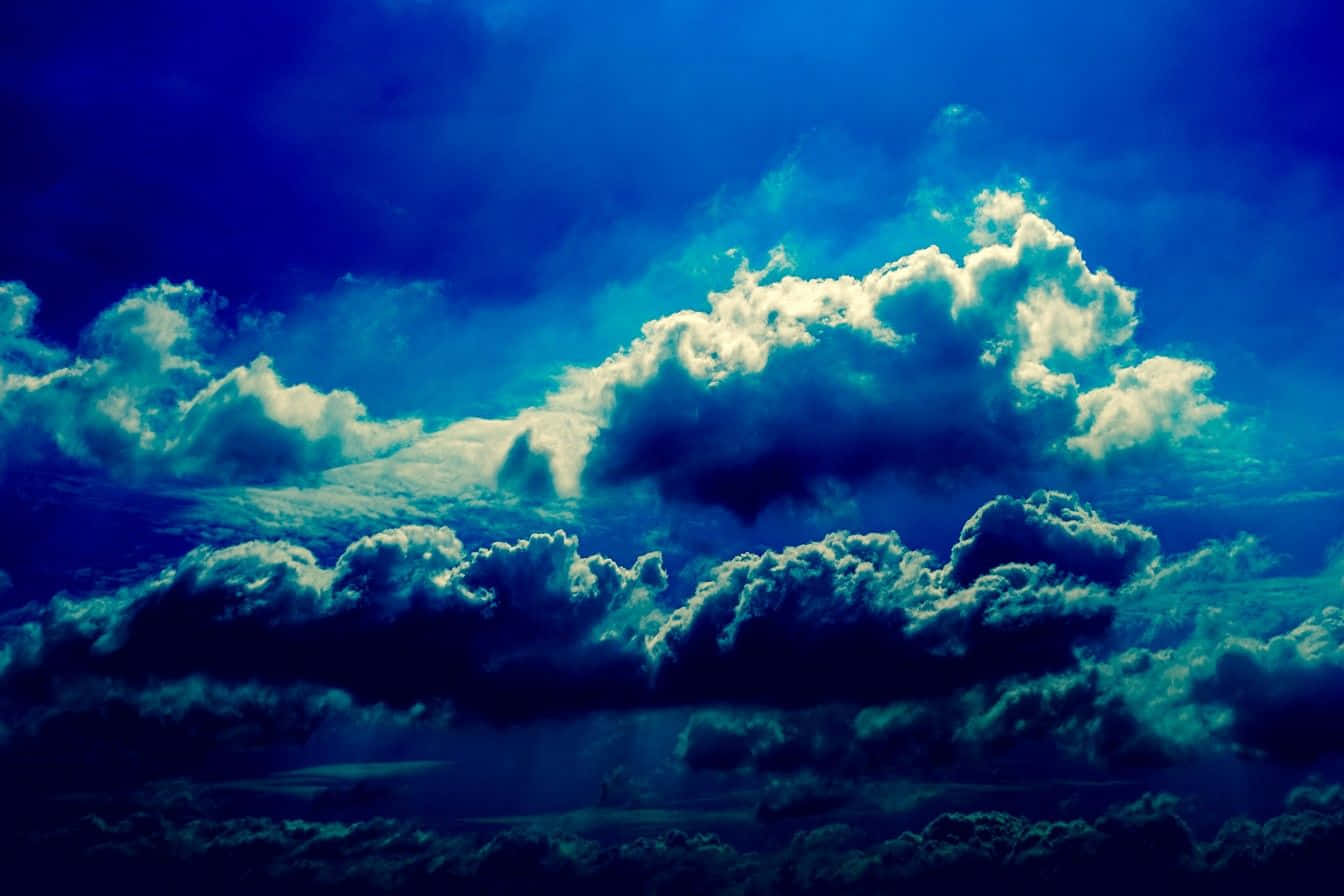 Aesthetic Night Sky, thick clouds, deep blue stormy sky, HD Desktop Wallpaper