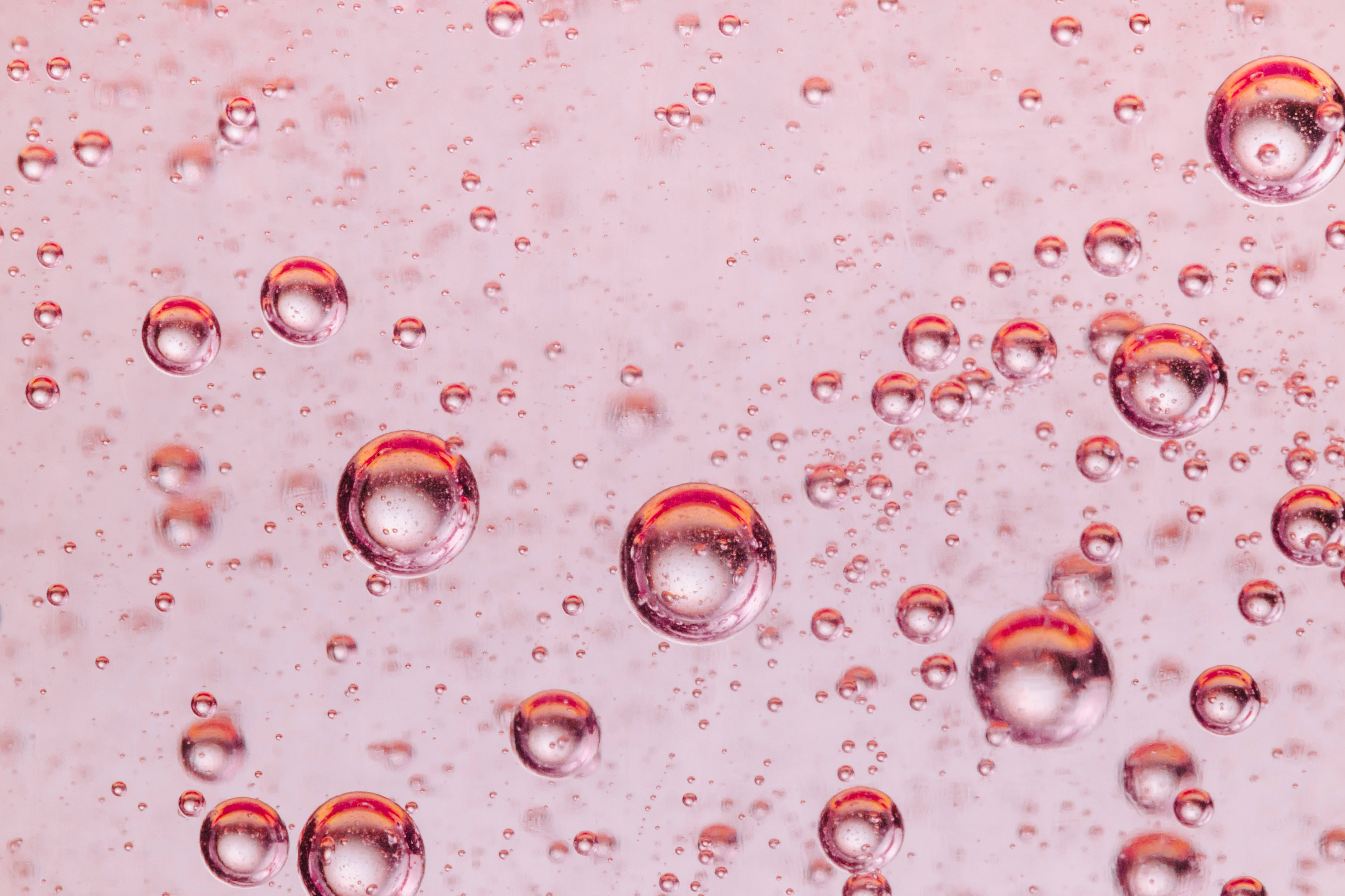 pink bubbles, translucent pink bubbles, soft pink background, 5K Desktop Wallpaper
