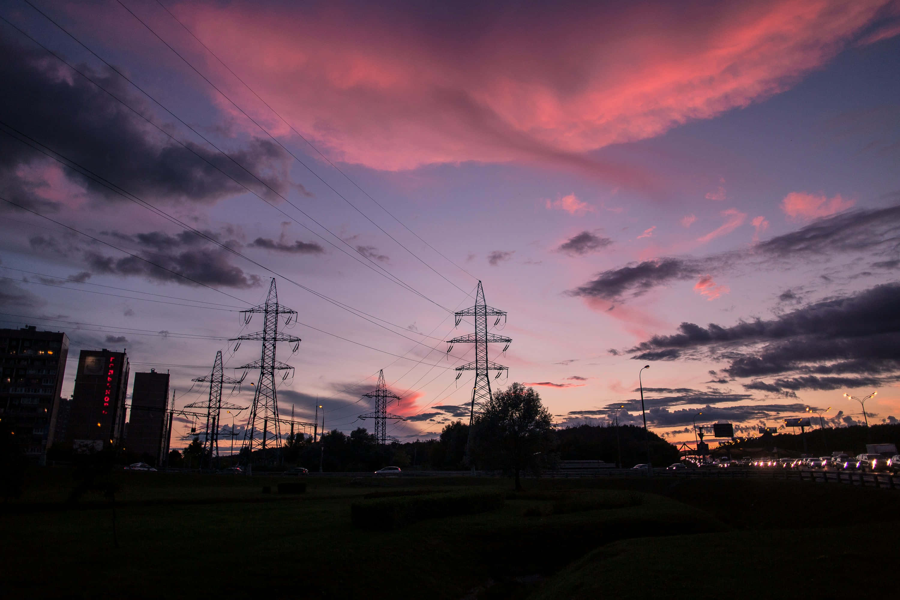 urban sunset, electric skyline, power lines, 2K Desktop Wallpaper