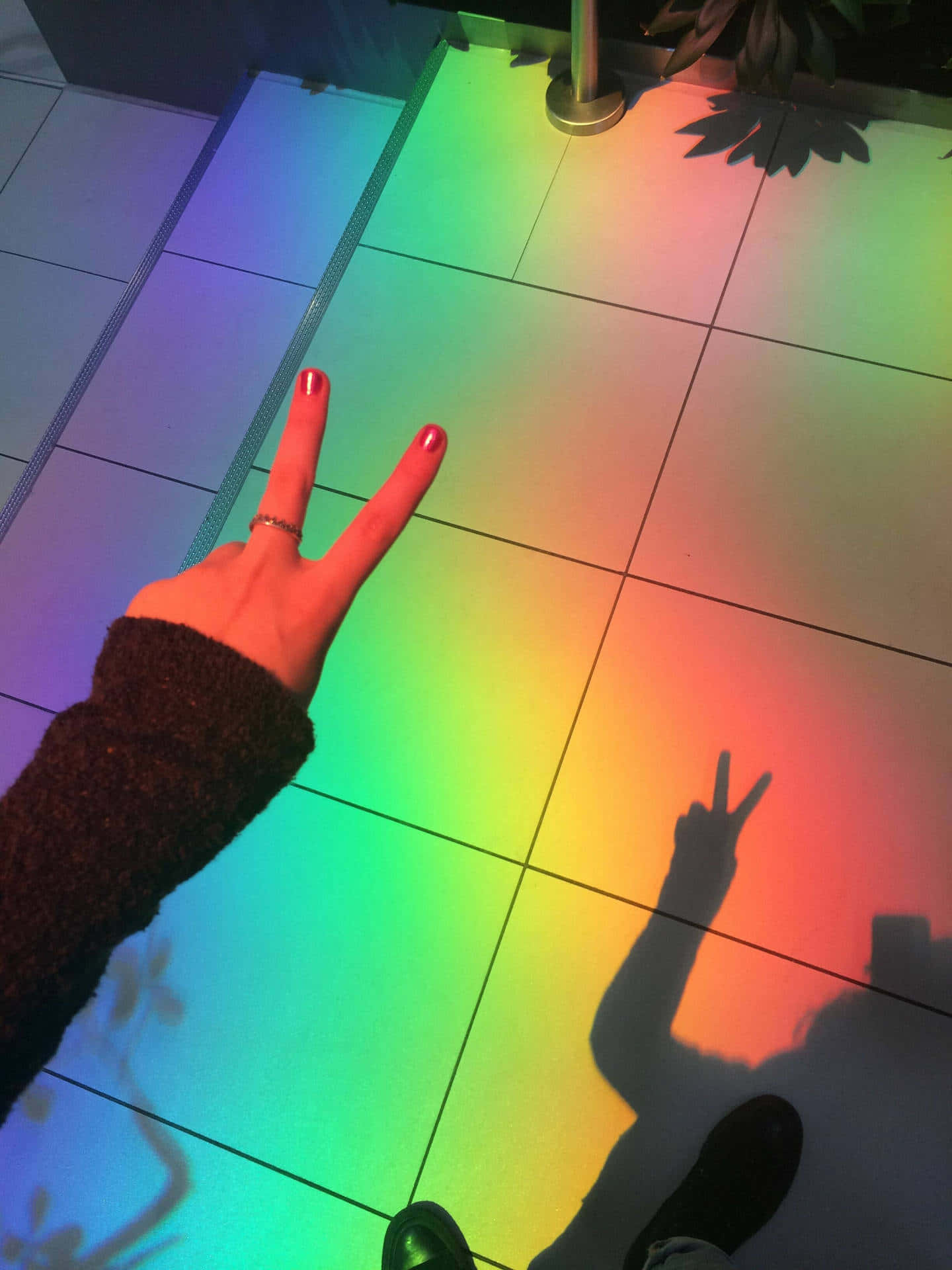 rainbow-lit tiled floor, red nails, peace sign, Full HD Phone Wallpaper