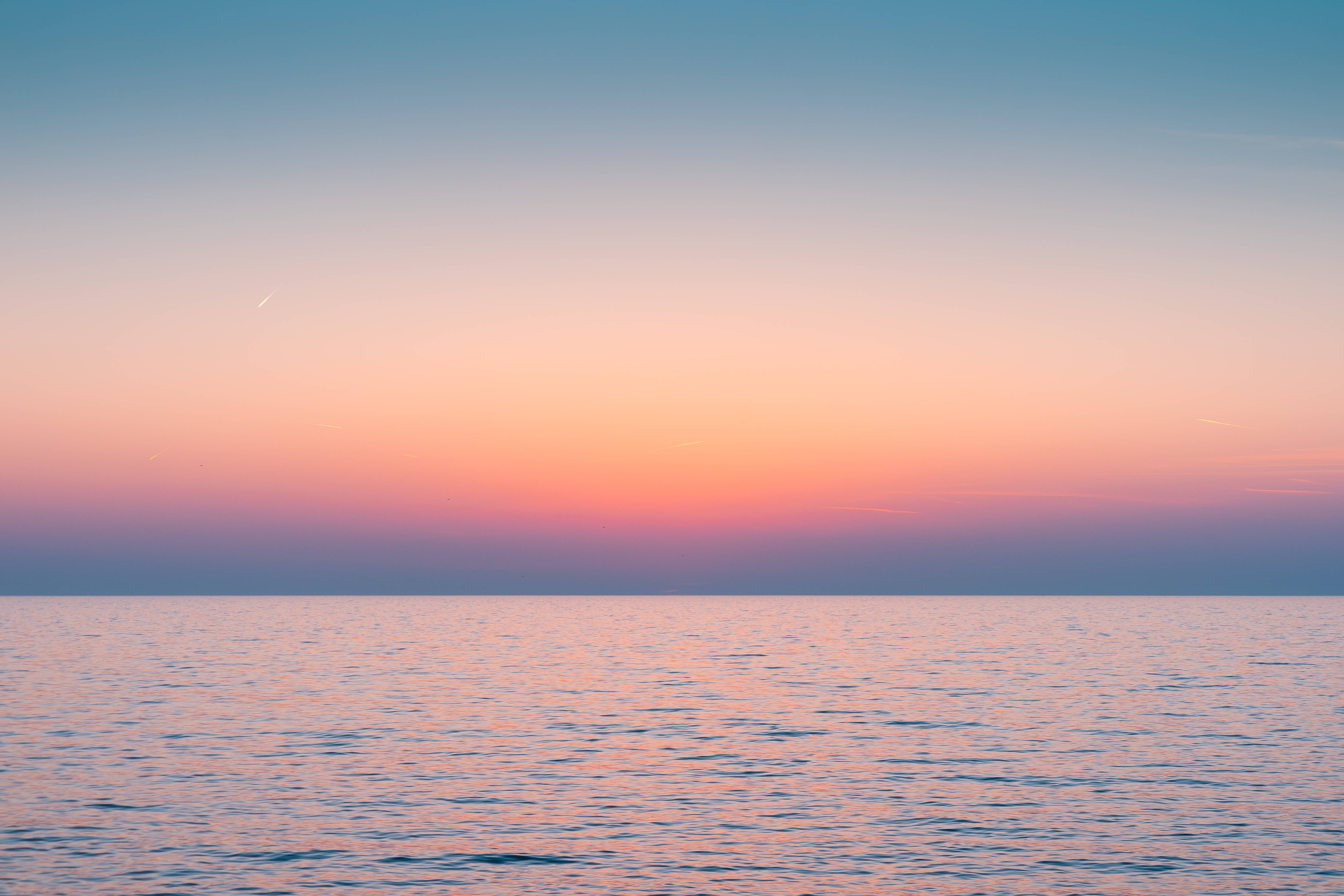 Aesthetic Sky, sunset, ocean, 5K Desktop Wallpaper