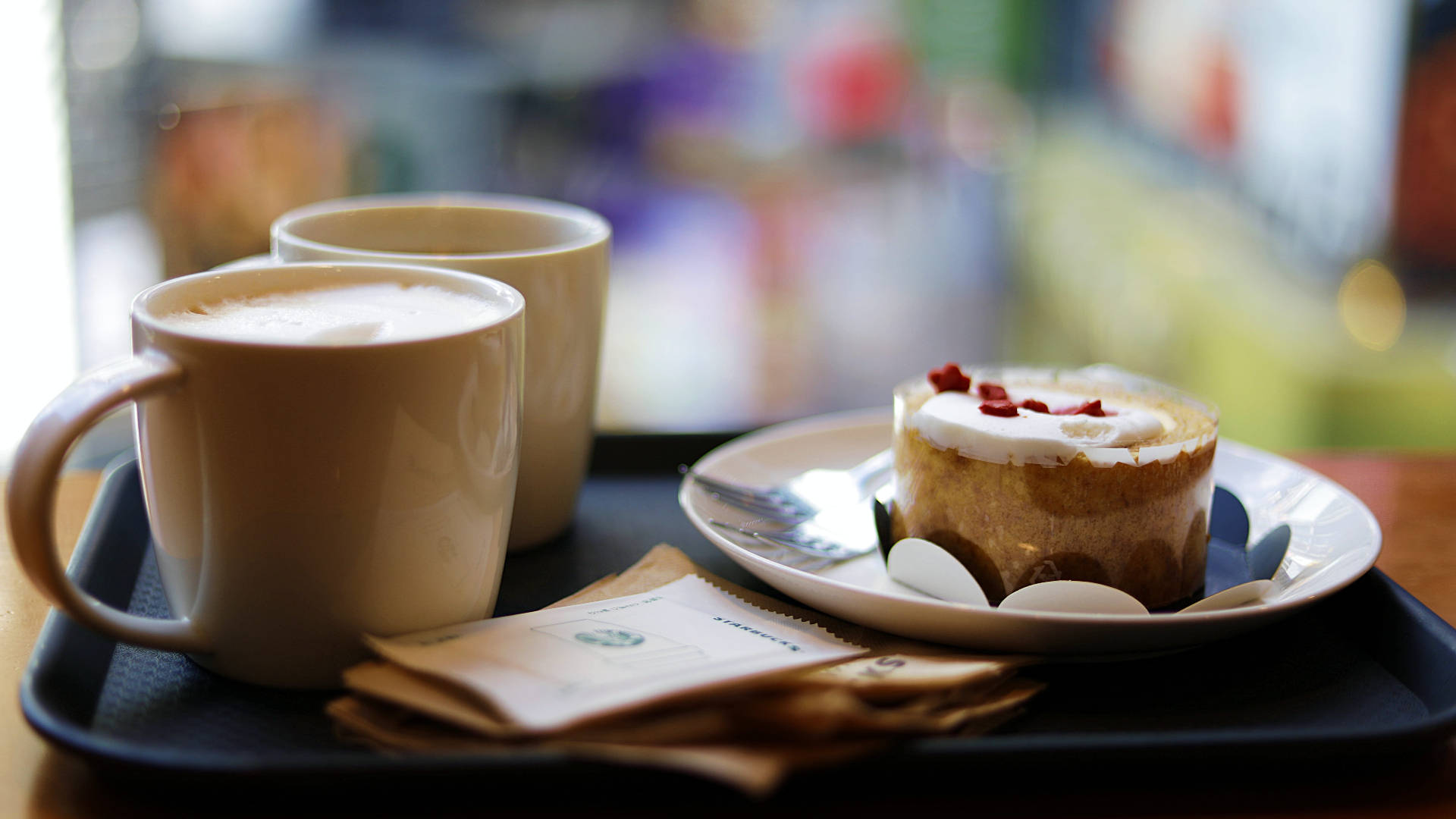 Starbucks, latte, cinnamon roll, Full HD Desktop Wallpaper
