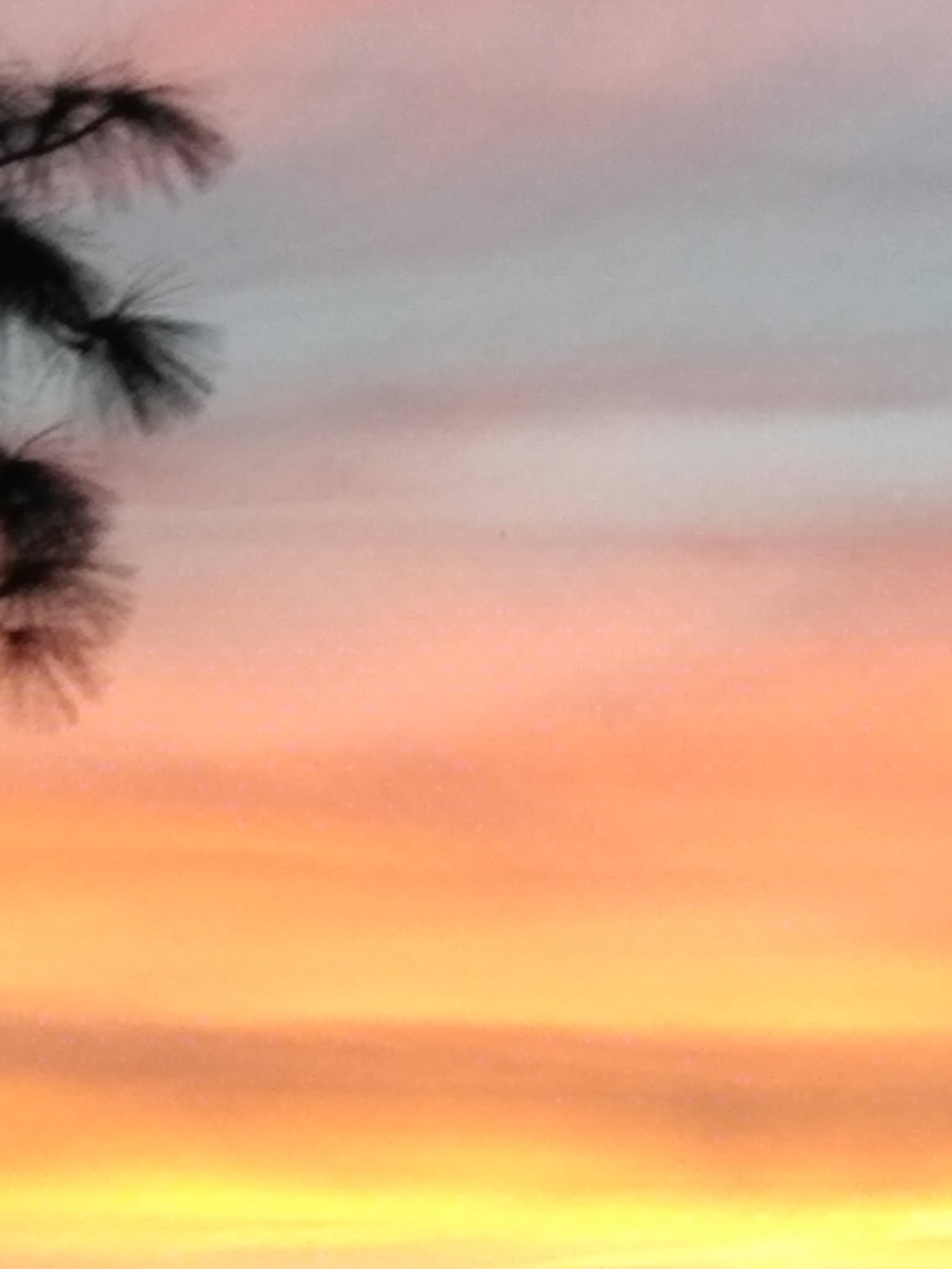 pastel aesthetic sunset, gradient sky, warm sunset hues, 4K Phone Wallpaper