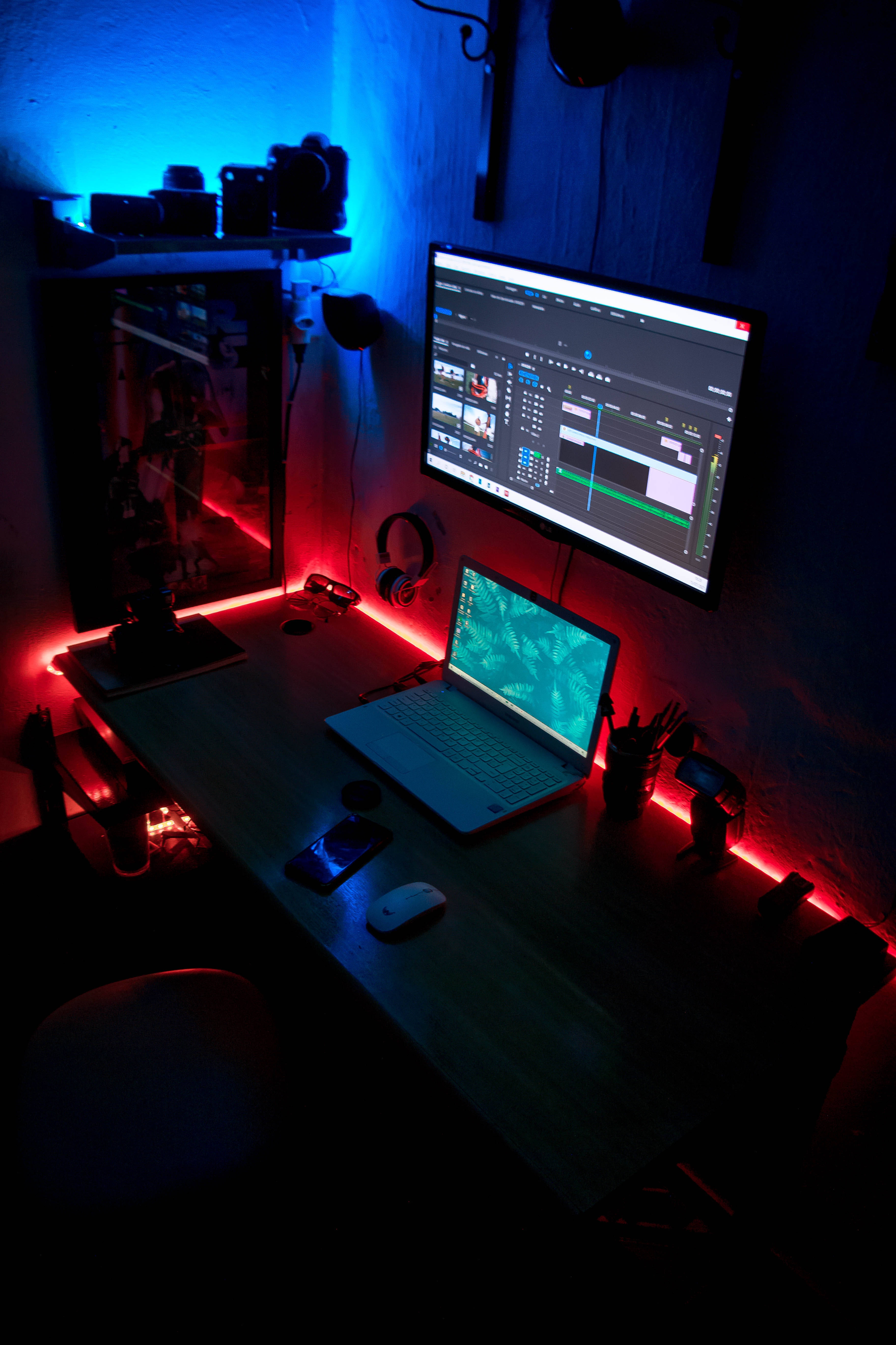 Aesthetic Tumblr Laptop, red and blue LED glow, laptop, 5K Phone Wallpaper