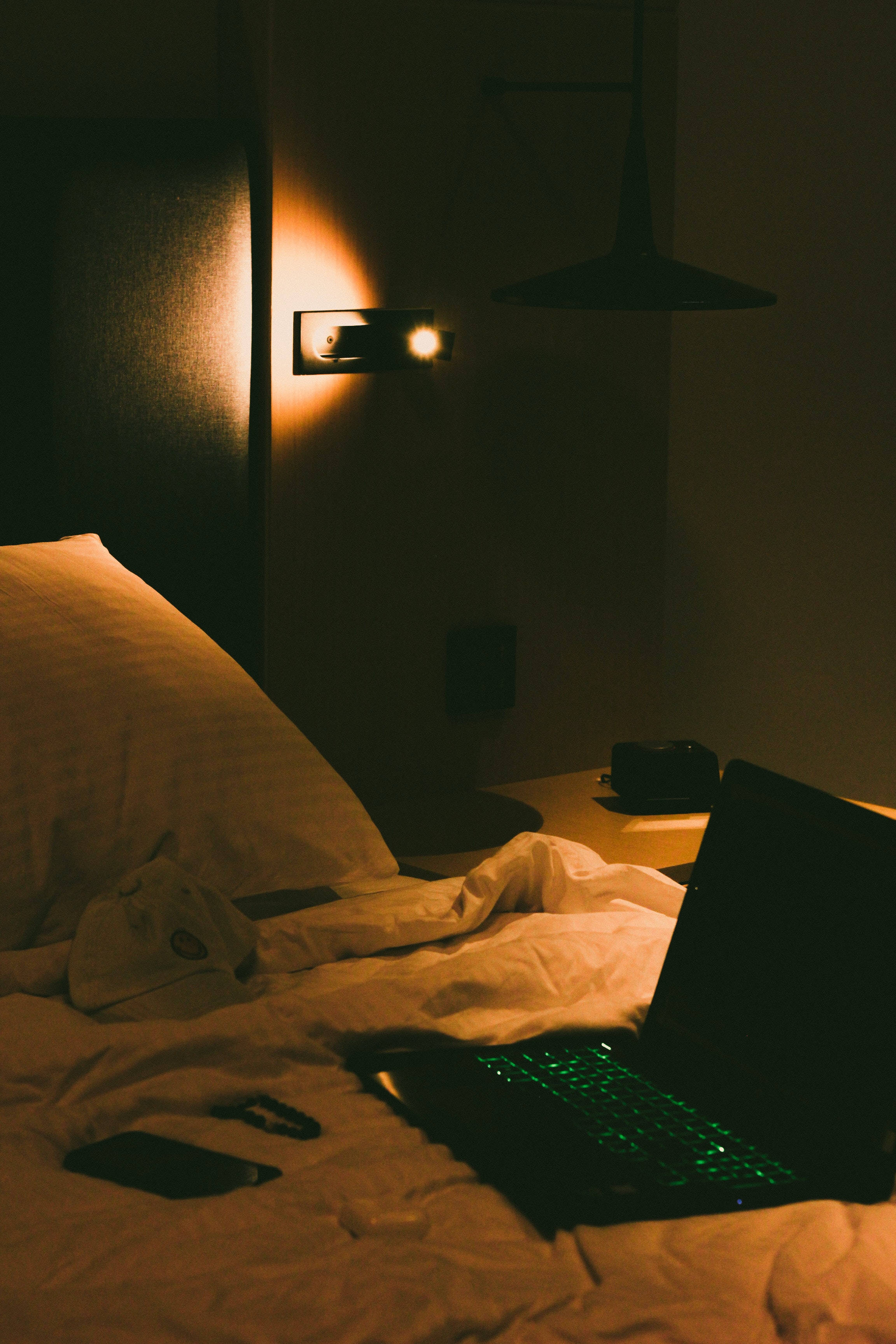 Aesthetic Tumblr Laptop, ambient bedroom, dimly lit bedroom, 2K Phone Wallpaper