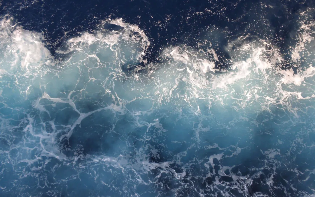 Aesthetic Wave