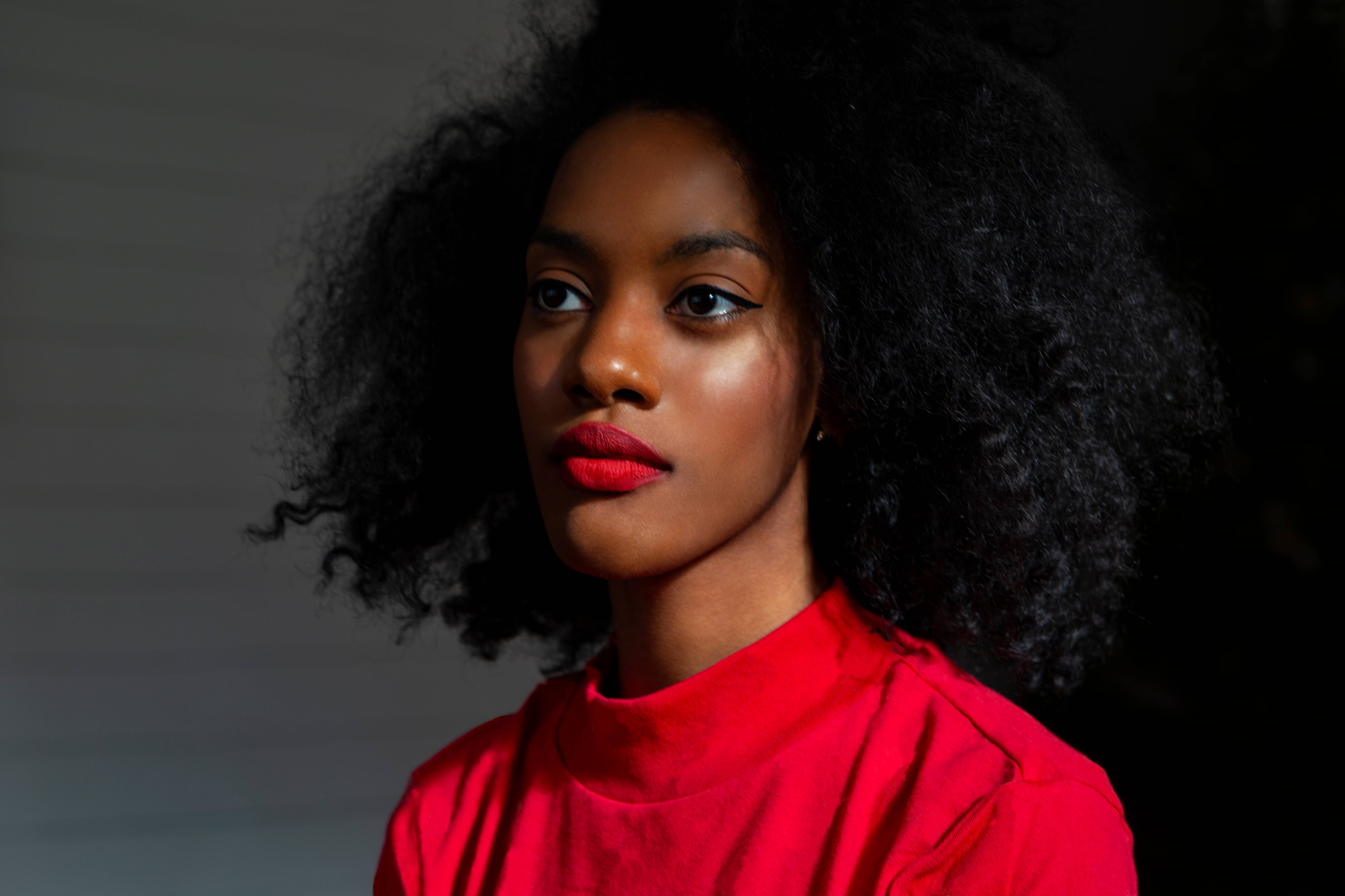 African girl, side view, voluminous black curls, 5K Desktop Wallpaper