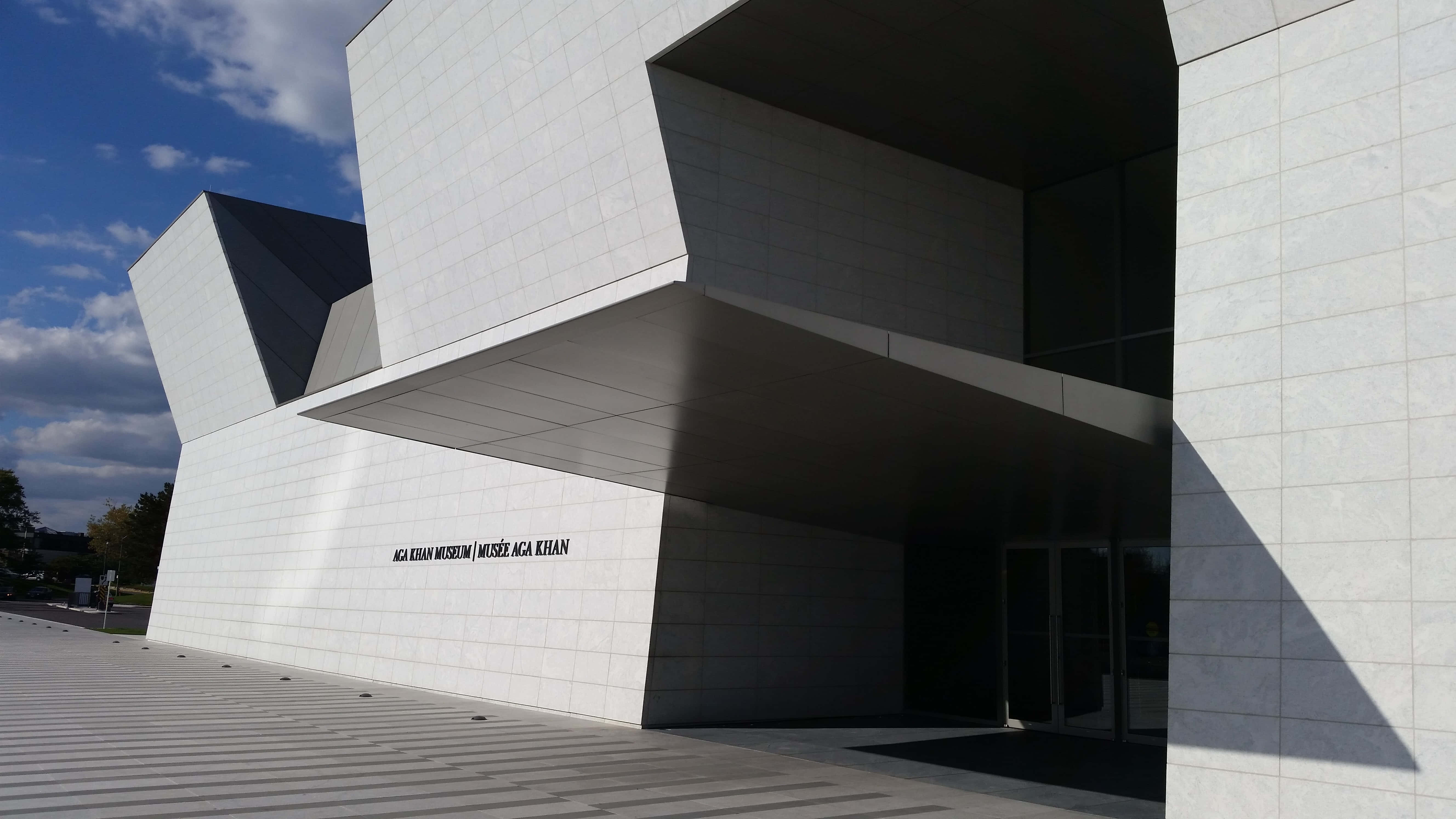 Aga Khan Museum, exterior architecture, modern white geometric building, 5K Desktop Wallpaper