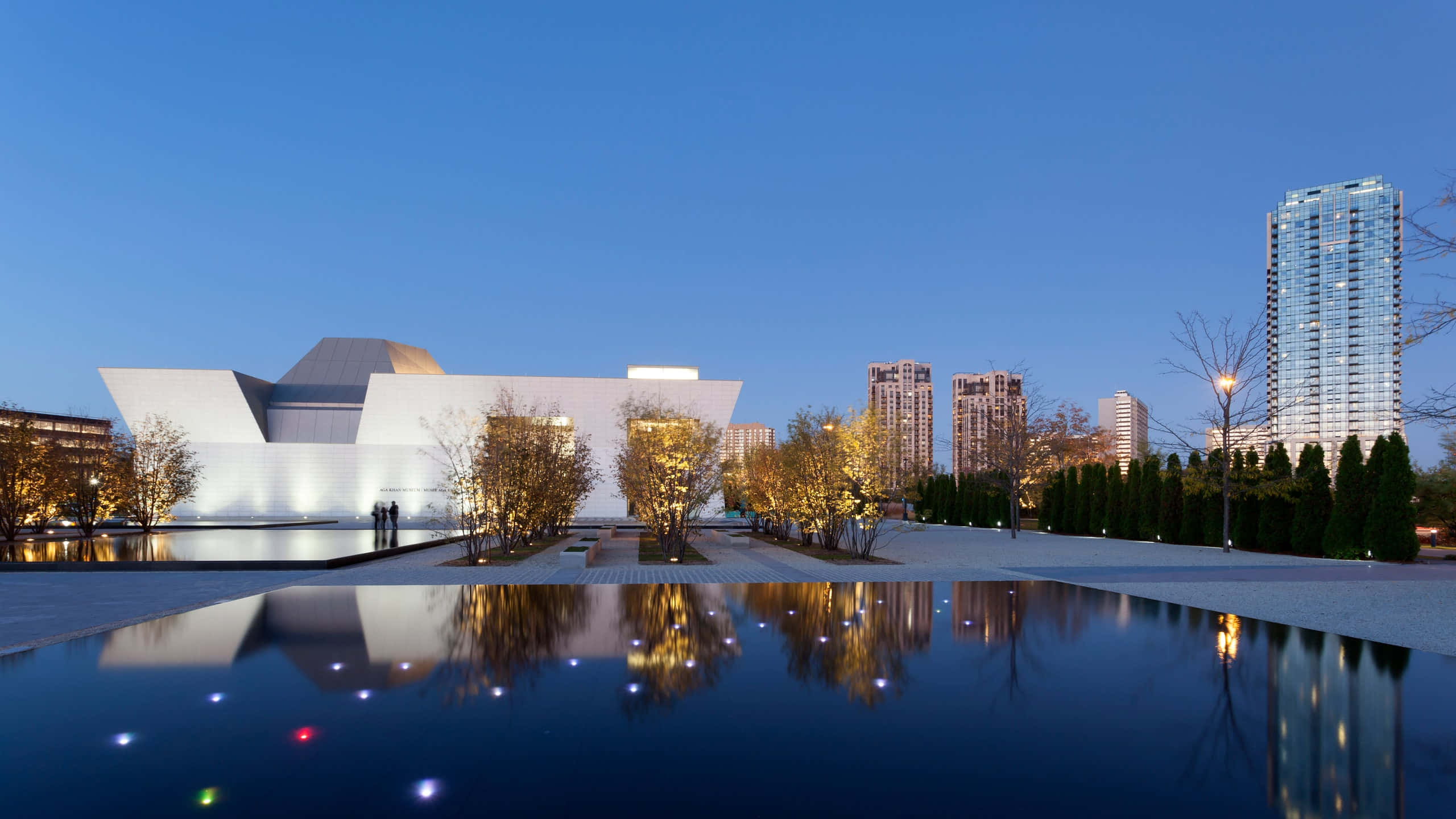 Aga Khan Museum, twilight, calm water pool, 2K Desktop Wallpaper