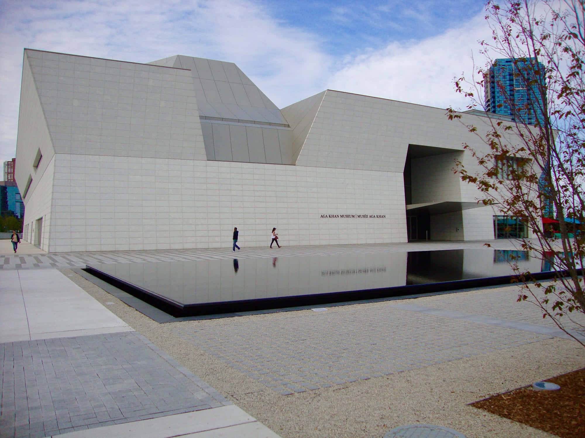 Aga Khan Museum, white geometric museum building, reflective water feature, Full HD Desktop Wallpaper