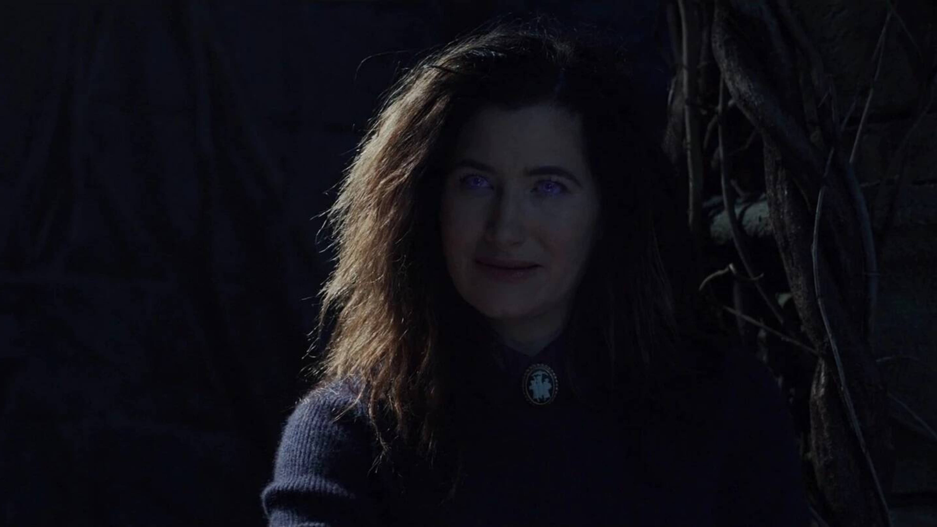 Agatha Harkness, violet eyes, dark hair, 4K Desktop Wallpaper