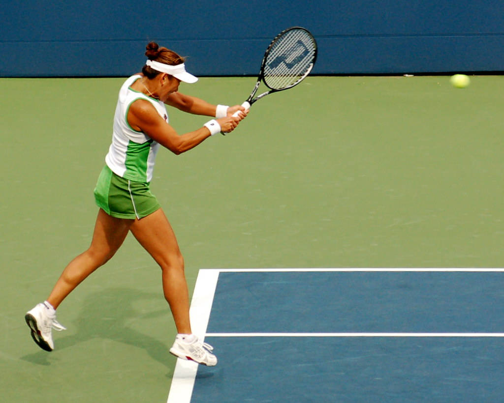 AI Sugiyama, green and white attire, tennis player, SD Desktop Wallpaper