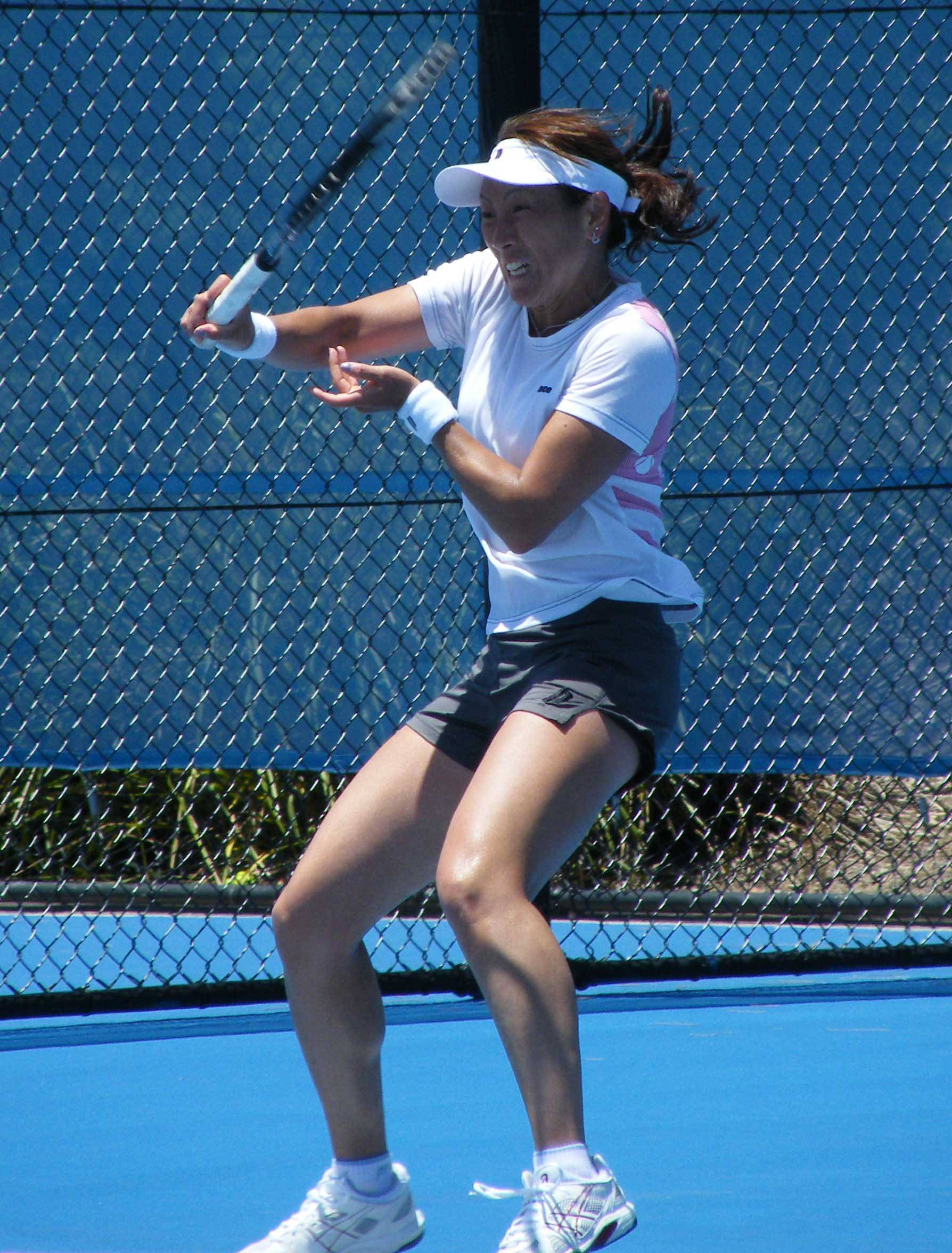 AI Sugiyama, tennis ball, bright blue court, Full HD Phone Wallpaper
