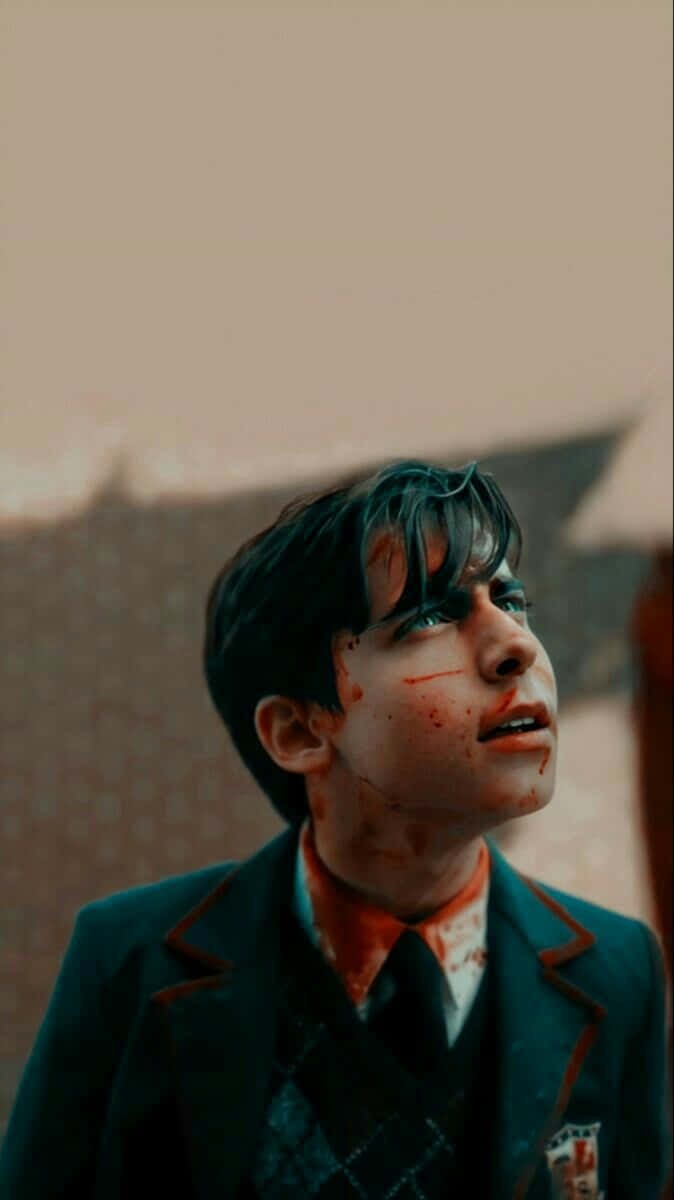 Aidan Gallagher, school uniform, blood, SD Phone Wallpaper