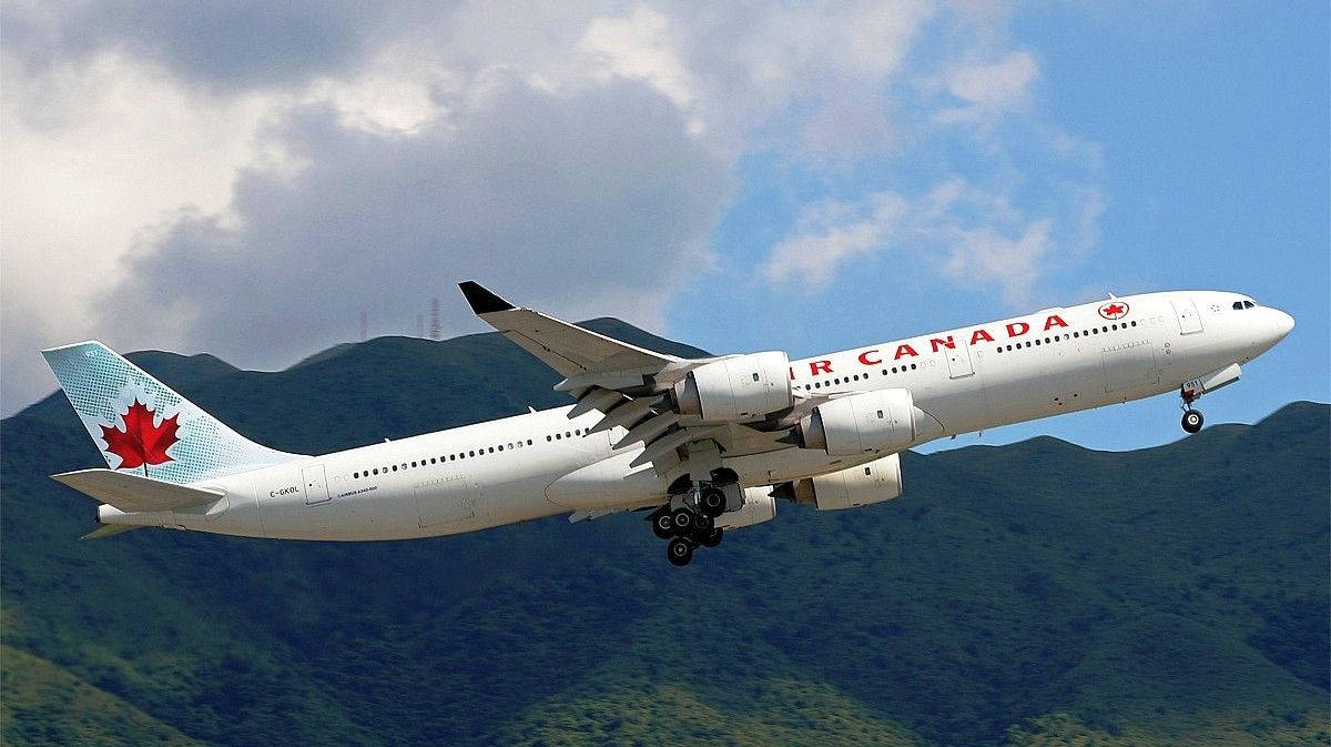 Air Canada, airplane, landing gear, SD Desktop Wallpaper