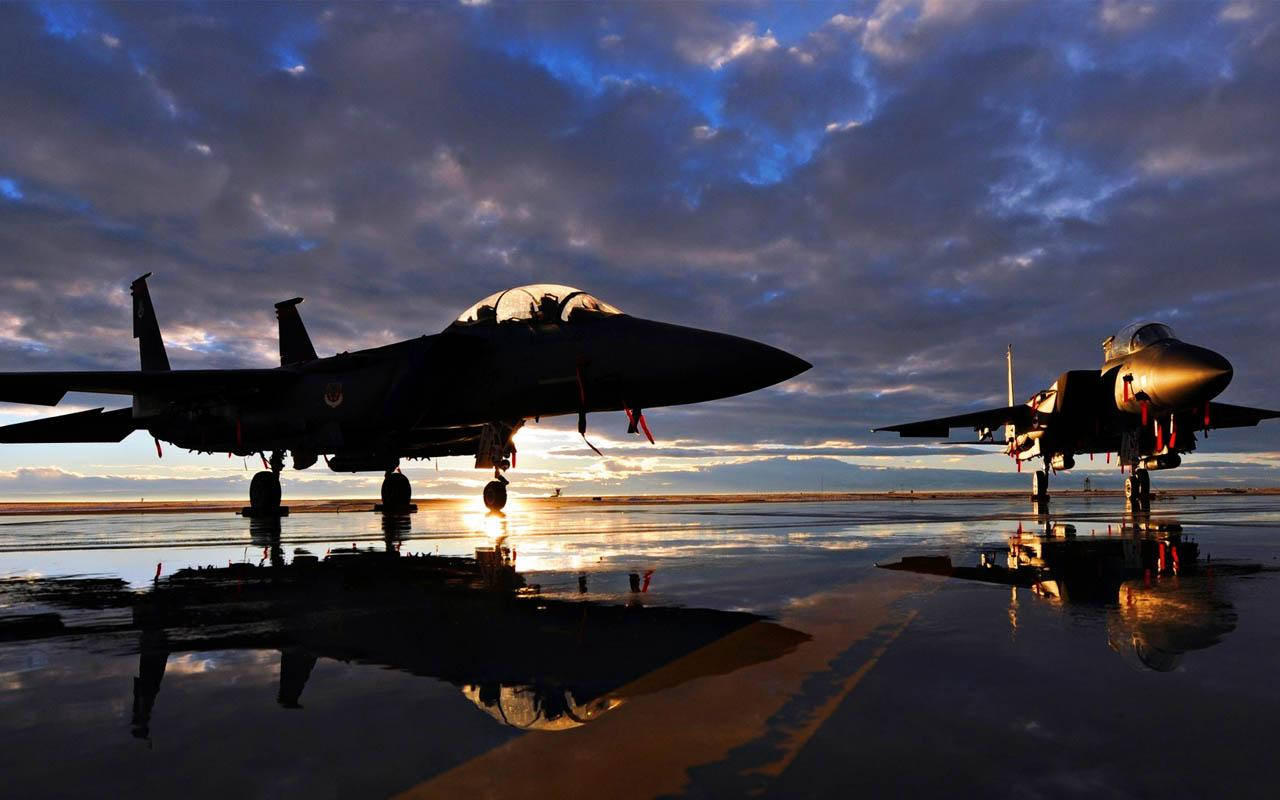 fighter jets, wet tarmac, dusk, HD Desktop Wallpaper