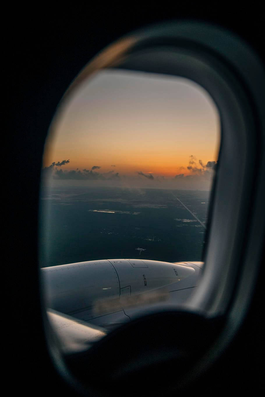 Airplane Window, sunset, golden sunset, HD Phone Wallpaper