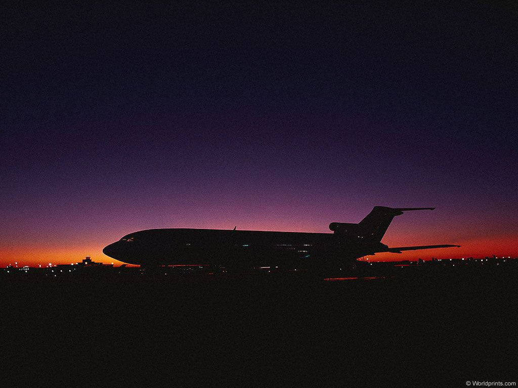 airplane, sunset, runway, SD Desktop Wallpaper