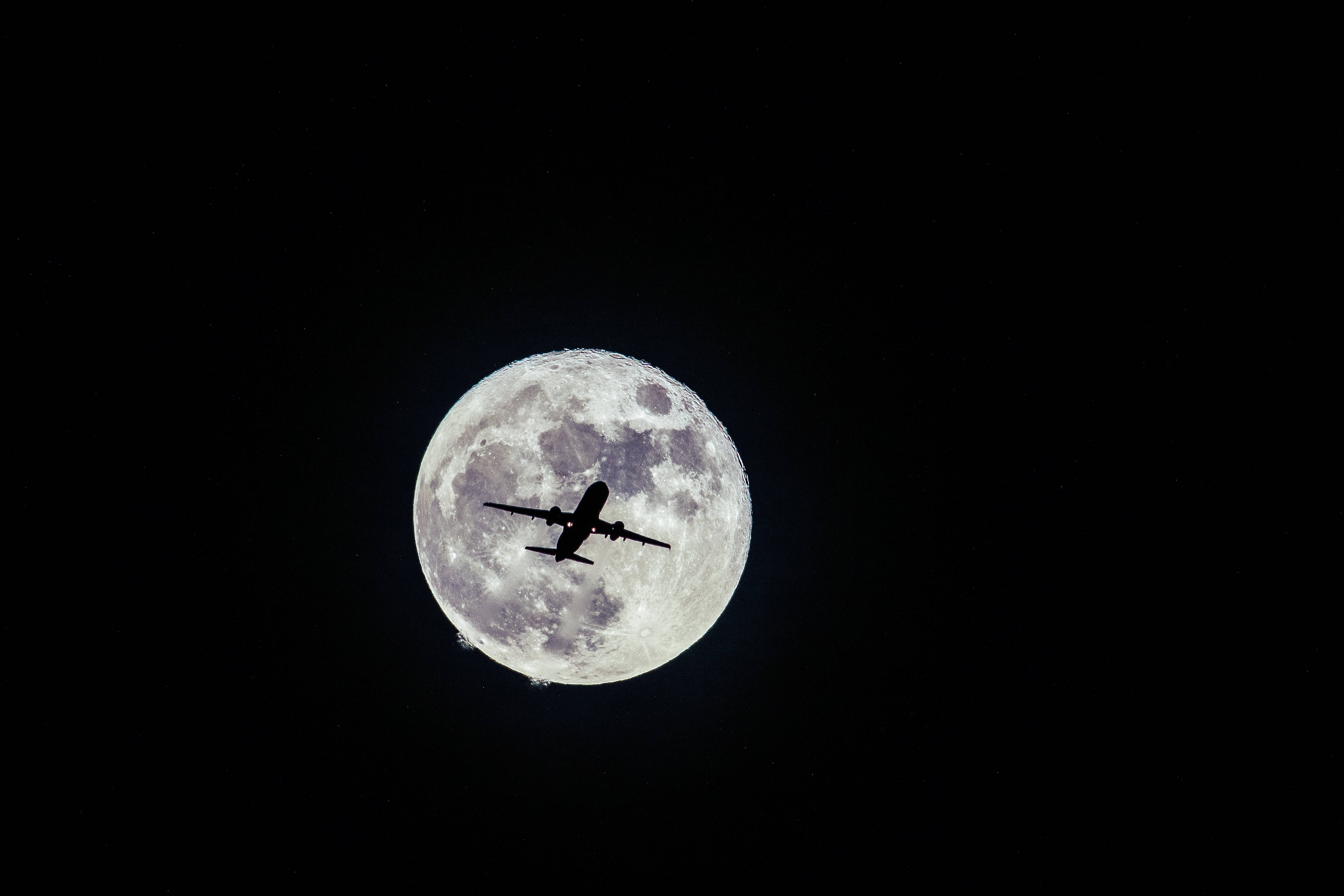airplane, silhouette, full moon, 5K Desktop Wallpaper