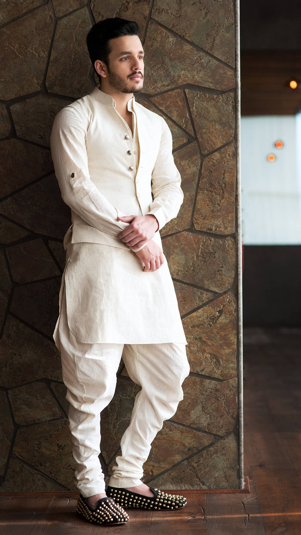 Akhil Akkineni, cream kurta pajama, studded loafers, Full HD Phone Wallpaper
