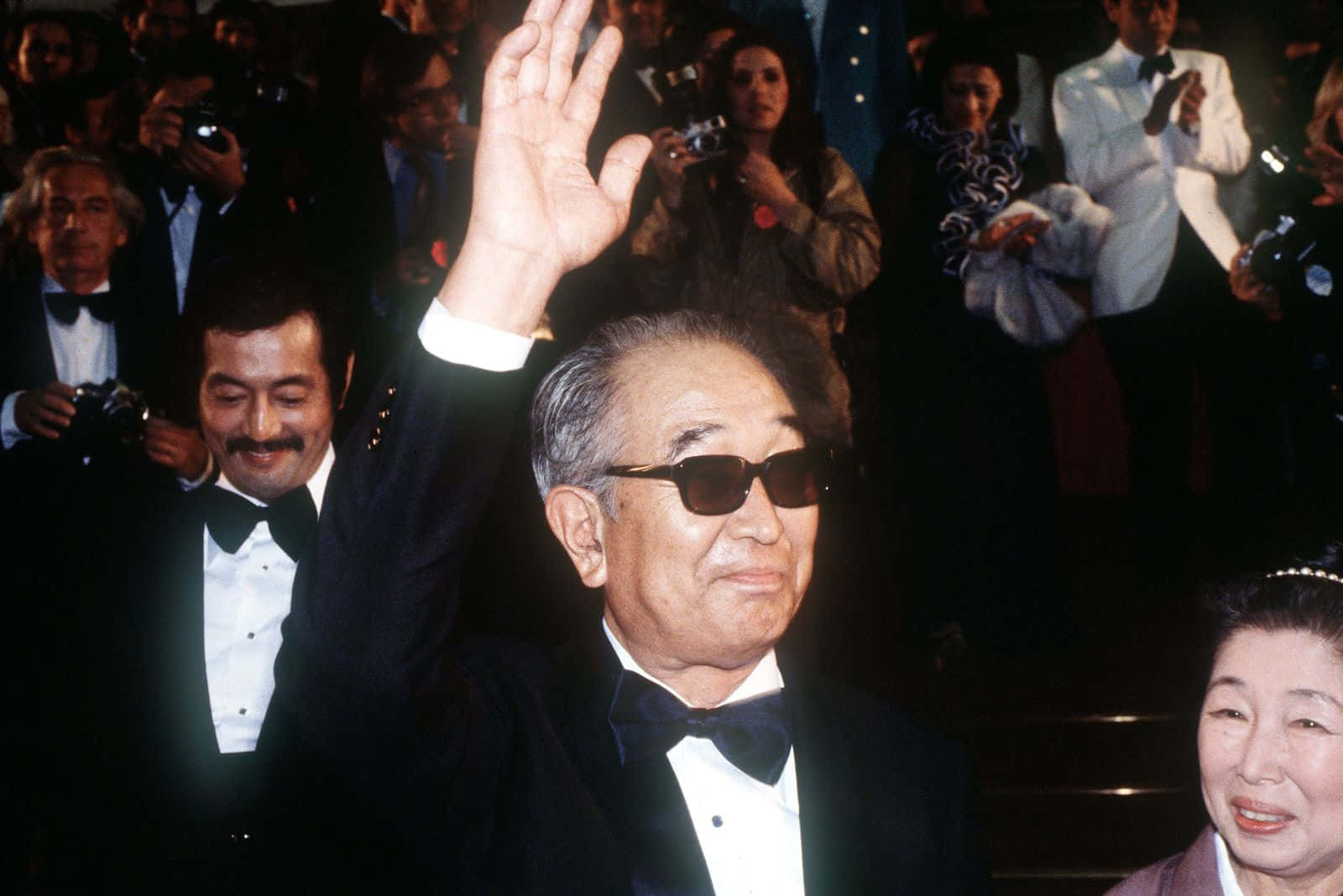 Akira Kurosawa, tuxedo, sunglasses, HD Desktop Wallpaper