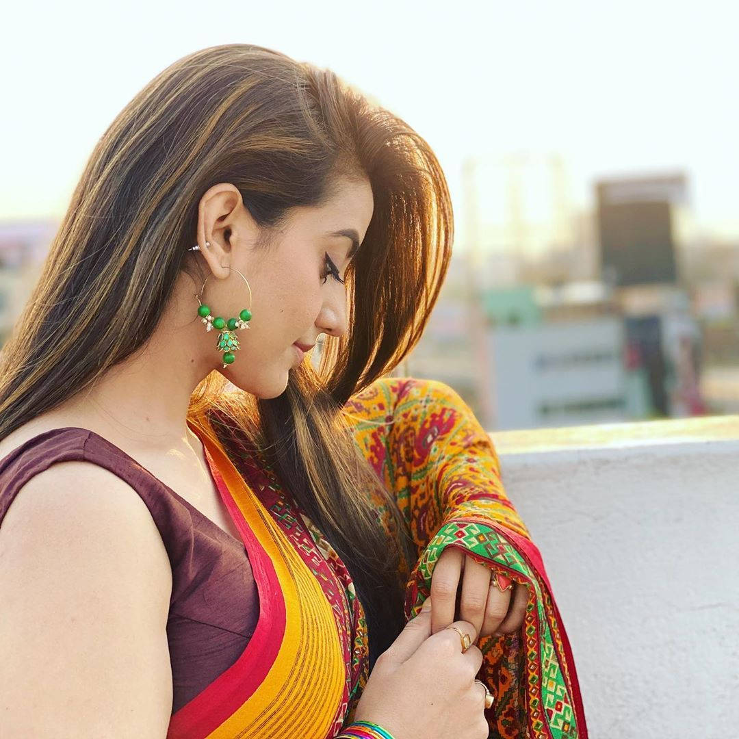 Akshara Singh, rooftop, golden sunset, SD Desktop Wallpaper