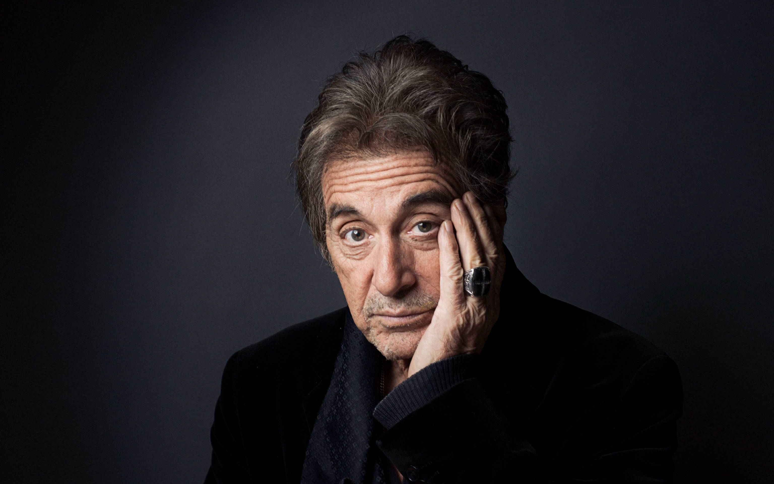 Al Pacino, graying hair, ring, 2K Desktop Wallpaper