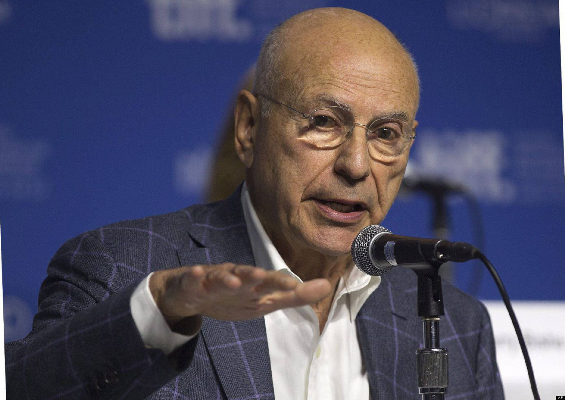 Alan Arkin, glasses, microphone, Full HD Desktop Wallpaper