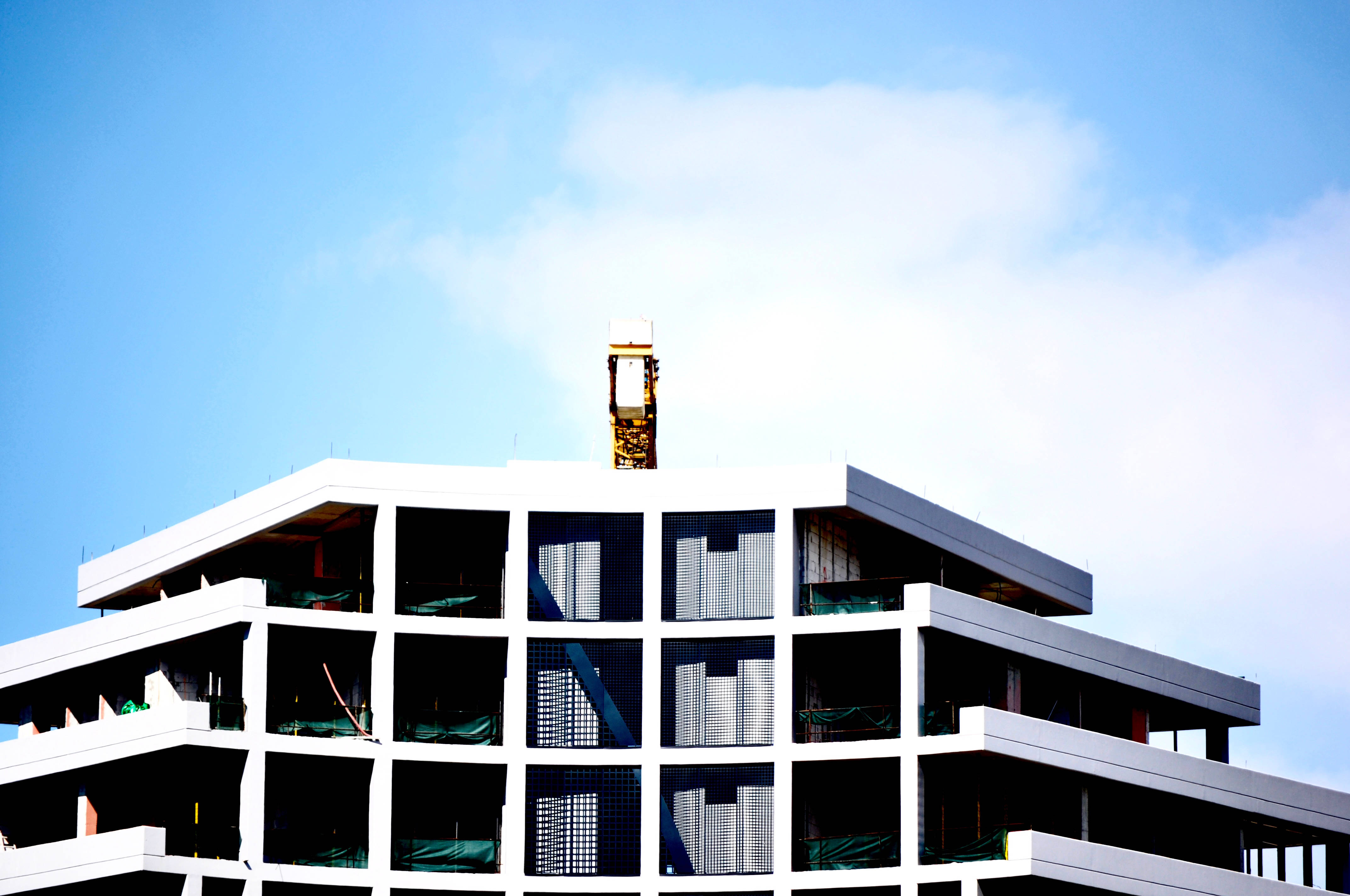 Albania, building construction, crane, 4K Desktop Wallpaper