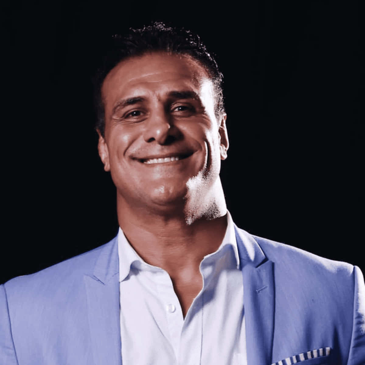 Alberto Del Rio, light blue suit, stark black background, SD Desktop Wallpaper