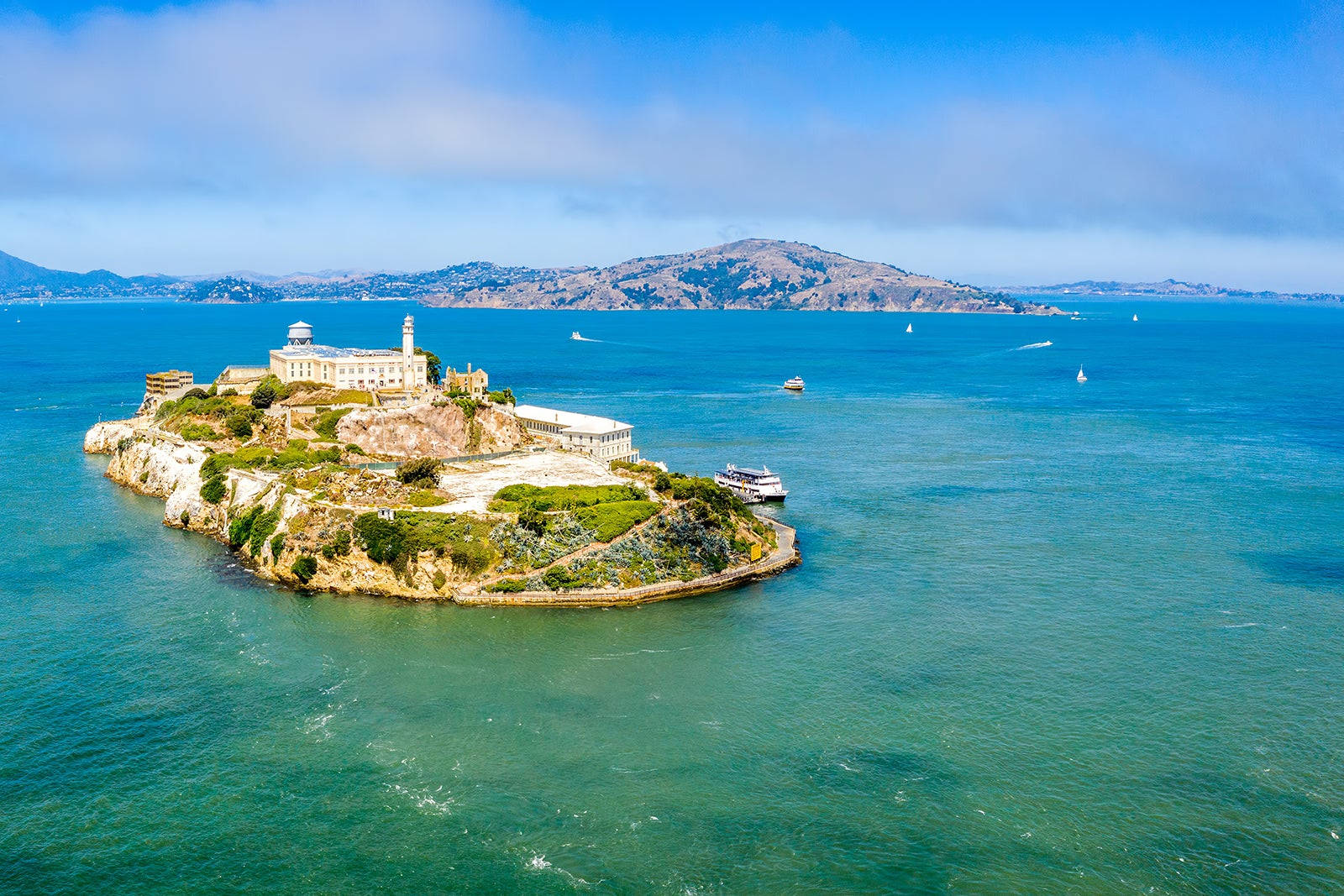 Alcatraz Island, historic prison buildings, rocky terrain, HD Desktop Wallpaper