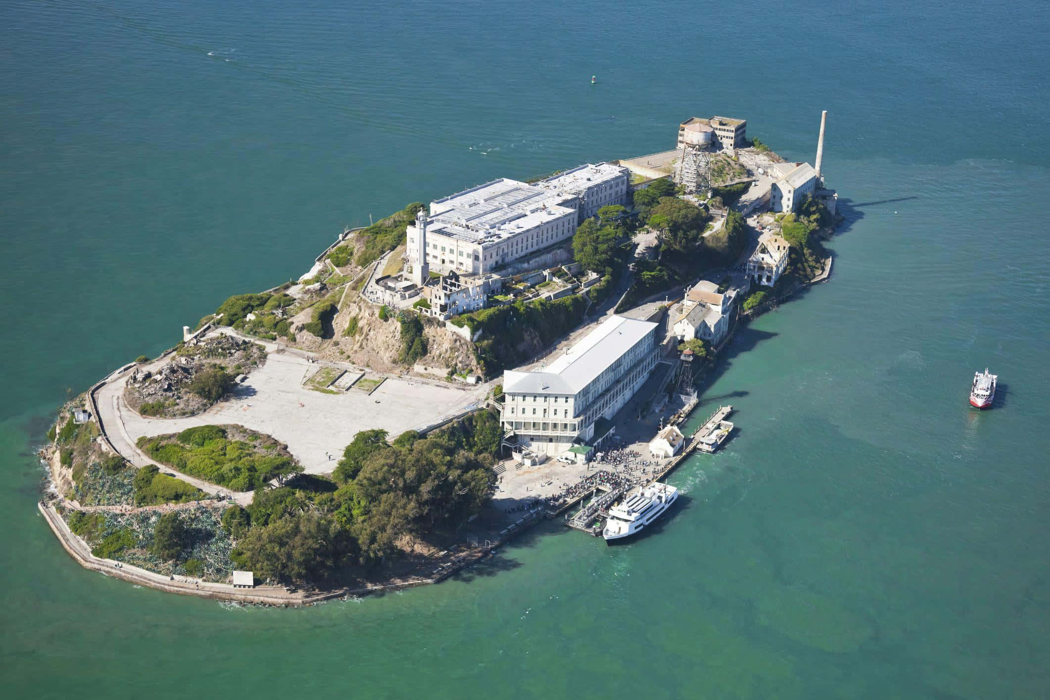Alcatraz Island, historic prison buildings, turquoise waters, Full HD Desktop Wallpaper
