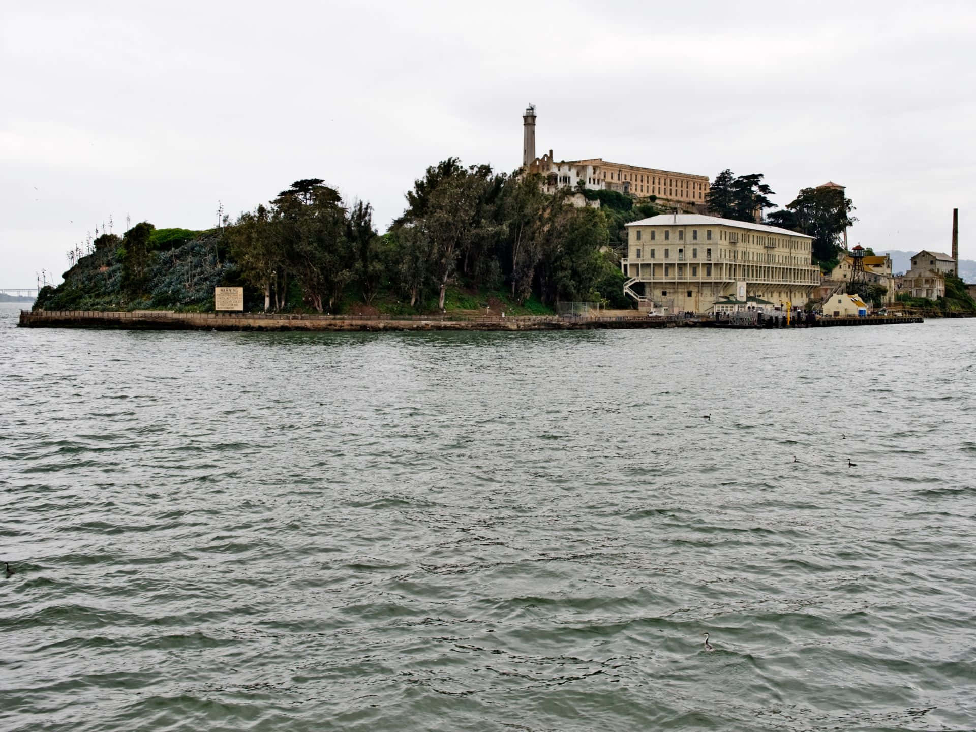 Alcatraz Island, beige buildings, lighthouse, Full HD Desktop Wallpaper