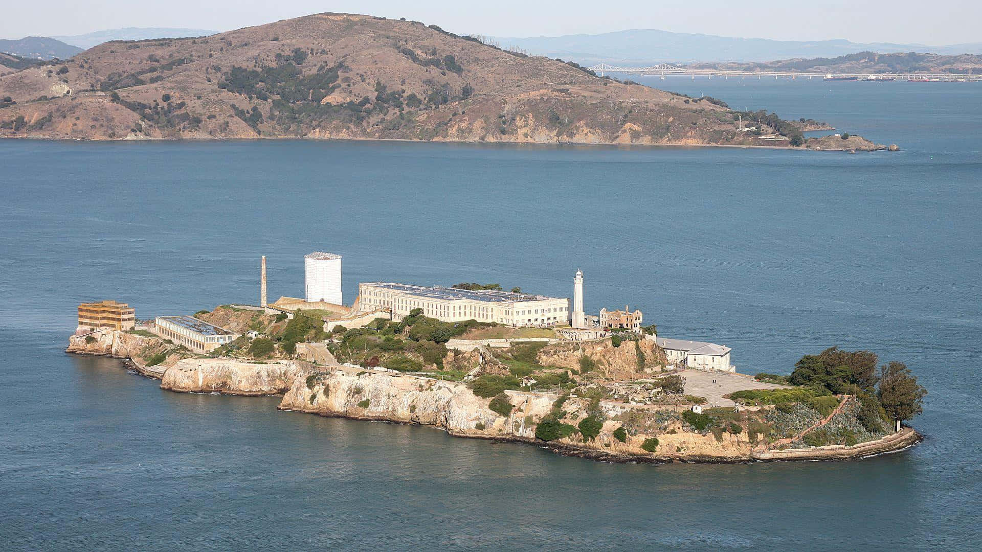Alcatraz Island, historic prison buildings, blue bay waters, Full HD Desktop Wallpaper