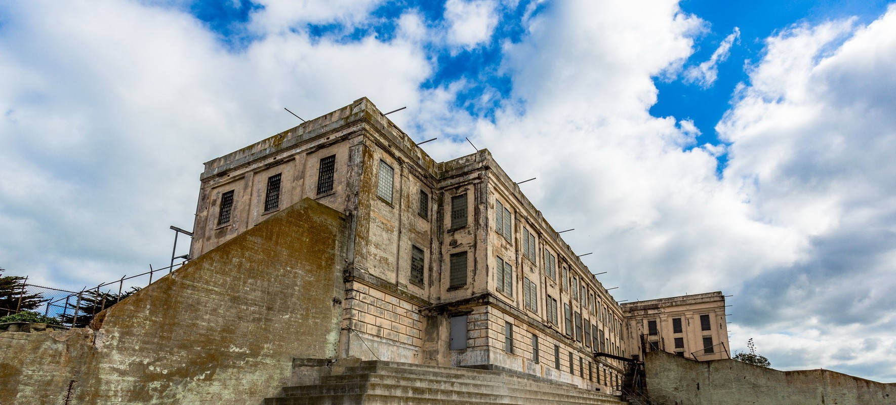 Alcatraz, ancient building, weathered stone fortress, HD Desktop Wallpaper